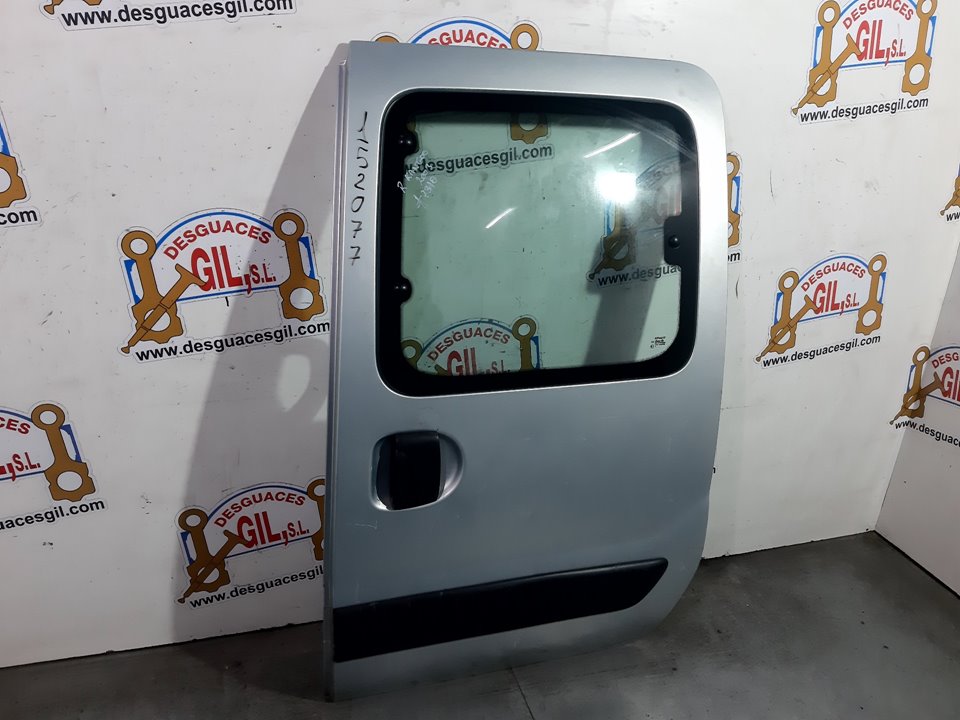 Puerta lateral corredera izquierda K9K B7 de Renault Kangoo 2002-2005 - pieza usada