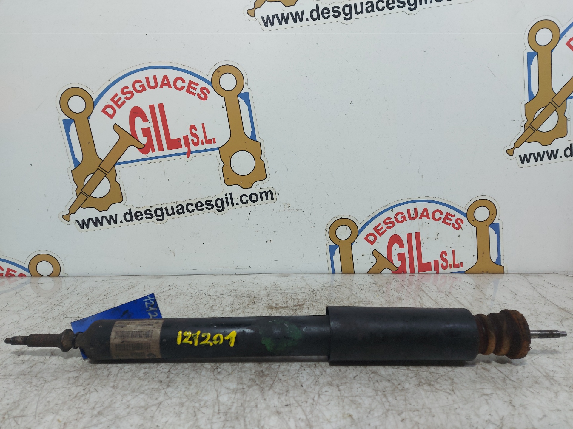 Amortiguador trasero derecho BDG 33526771555 de Bmw 1 (e87) 2007-2011 con 201344 km - pieza usada