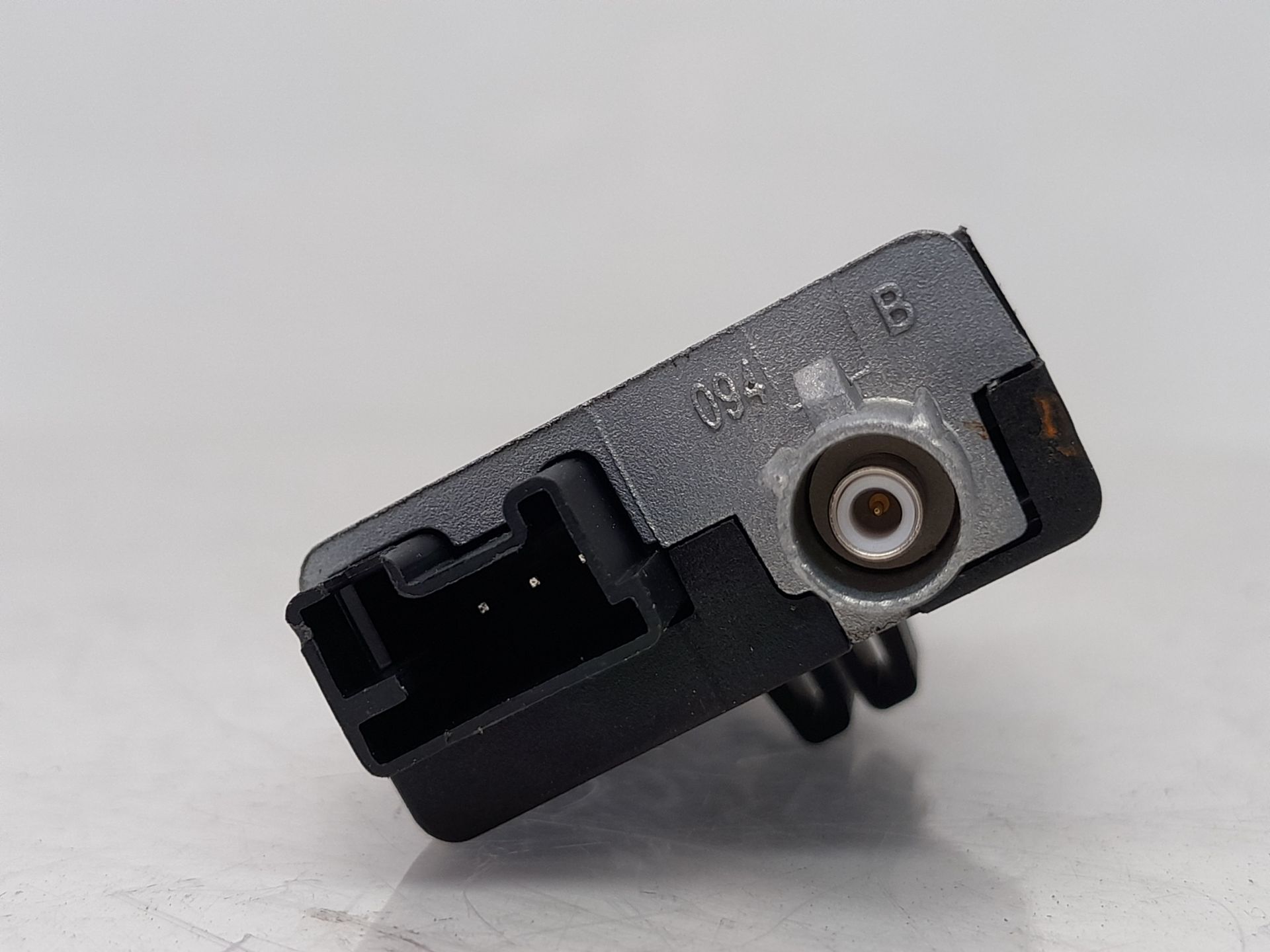 Amplificador de antena HN05 9678016880 de Peugeot 5008 2020-2023 - pieza usada