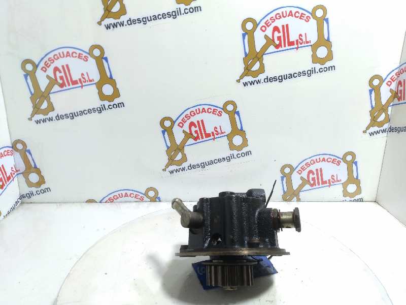 Depresor freno / bomba vacio CD20 146502j601 de Nissan Primera hatchback (p11) 1996-2002 - pieza usada