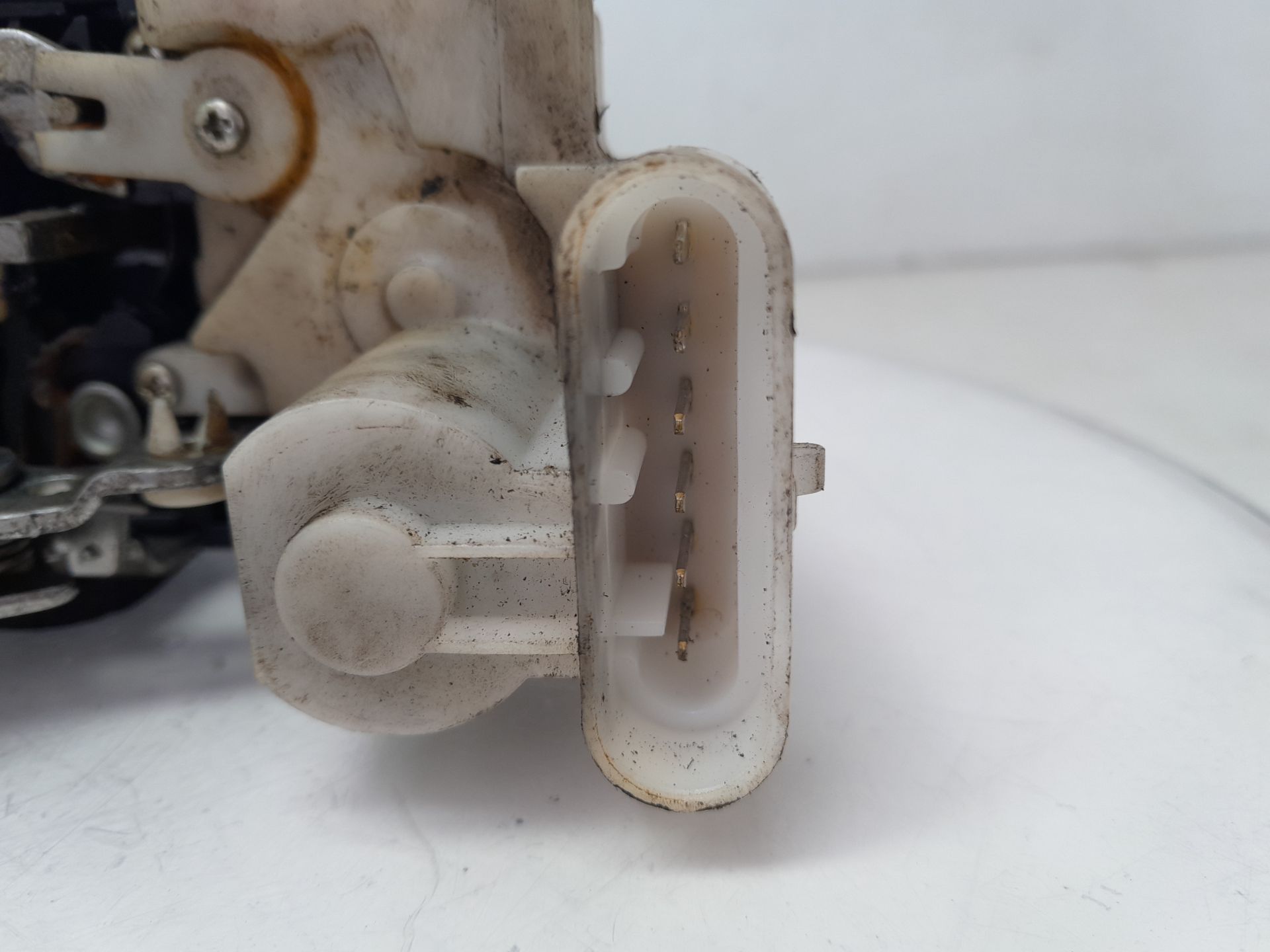 Cerradura puerta delantera izquierda 188A2000 B792 de Fiat Punto 1999-2002 - pieza usada