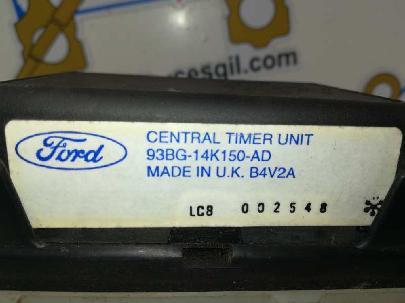 Caja de relés / fusibles 93BG14K150AD de Ford Mondeo ii (bap) 1996-2000 - pieza usada