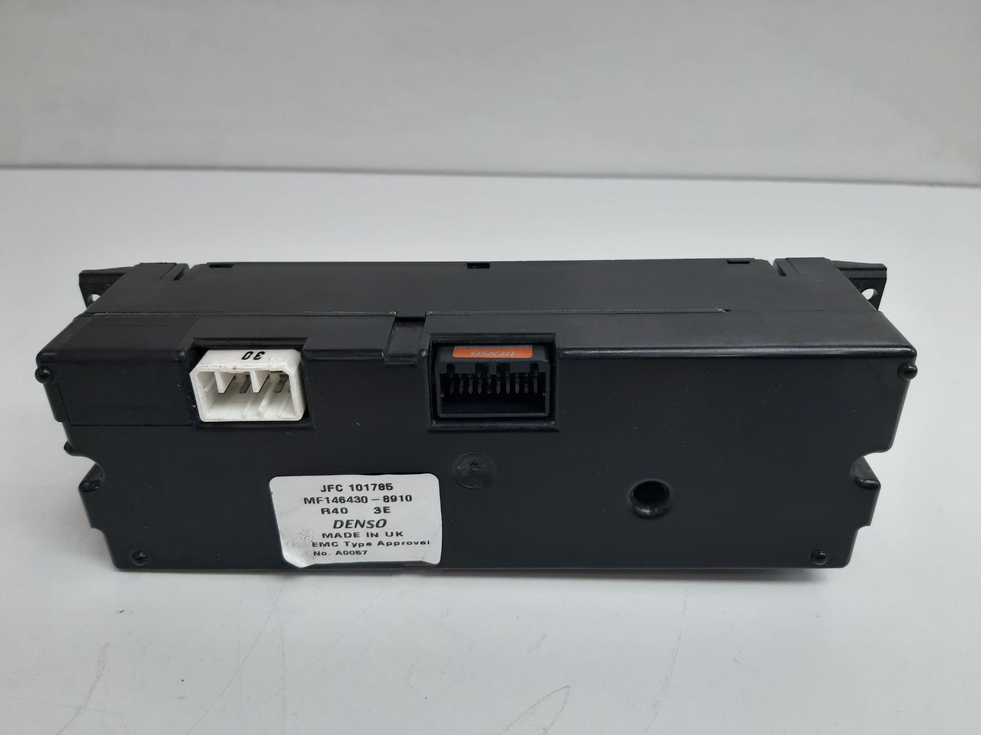 Mando del climatizador YHZ MF1464308910 de Mg Serie 75 2003-2004 - pieza usada