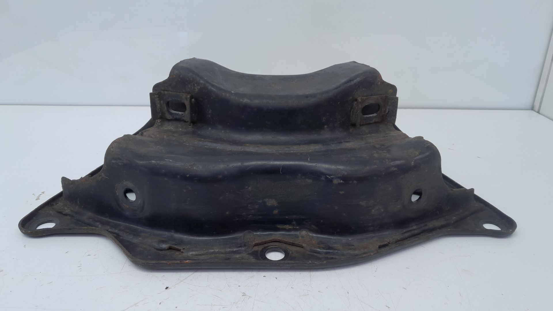 Soporte brazo suspensión trasero derecho 263A7000 de Fiat Doblo ii 2015-2020 - pieza usada