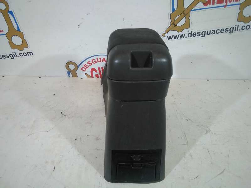 Apoyabrazos central de Kia Sportage suv (k00) 1997-2003 - pieza usada