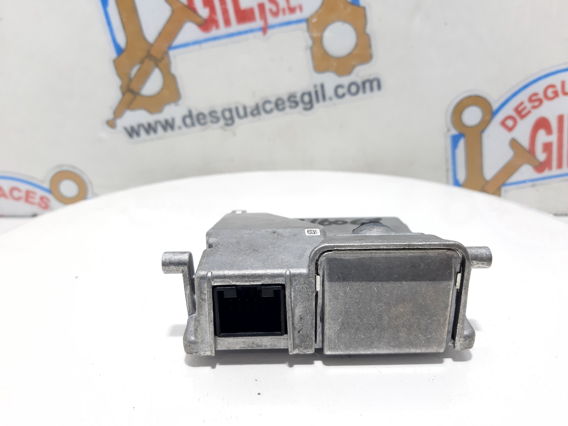 Camara frontal F9Q804 5Q0980653E de Volkswagen Golf vii 2013-2017 con 68540 km - pieza usada