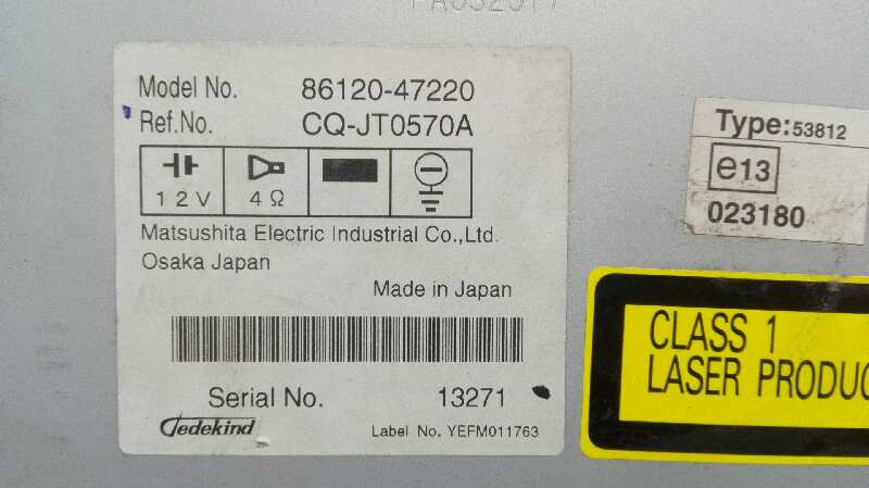 Sistema audio / radio cd 1NZ-FE 8612047220 de Toyota Prius liftback (_w2_) 2003-2009 - pieza usada