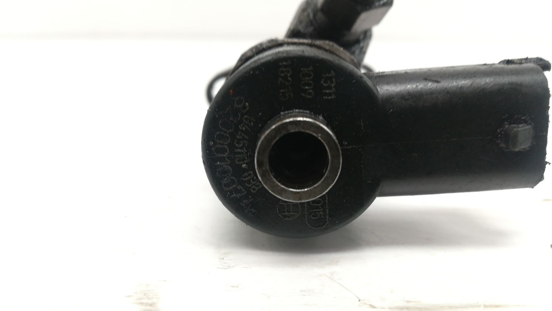 Inyector 0445110038 de Renault Espace iv 2002-2006 - pieza usada