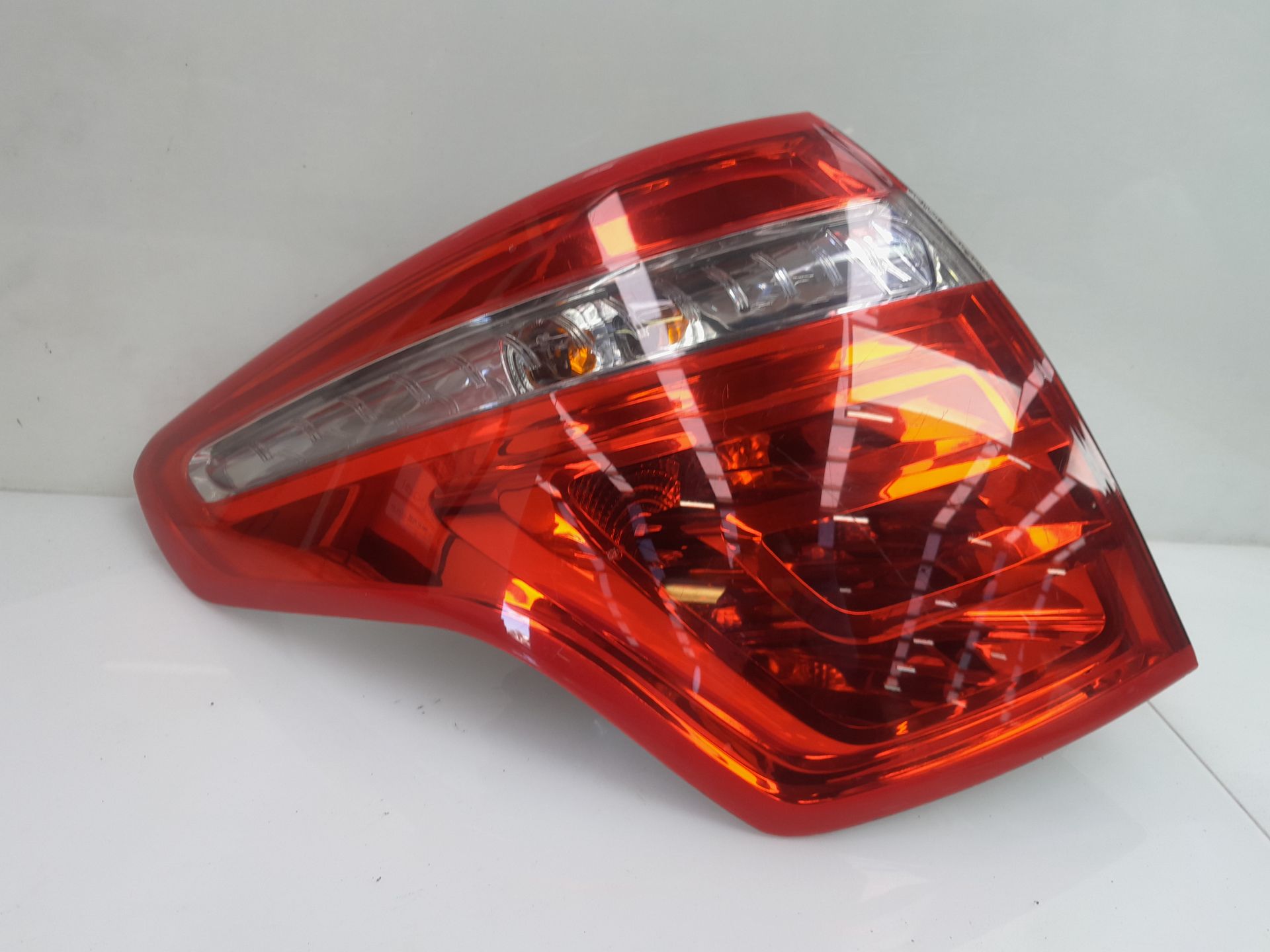 Piloto paragolpes trasero izquierdo RHJ 9653547580 de Citroen C4 2007-2011 - pieza usada