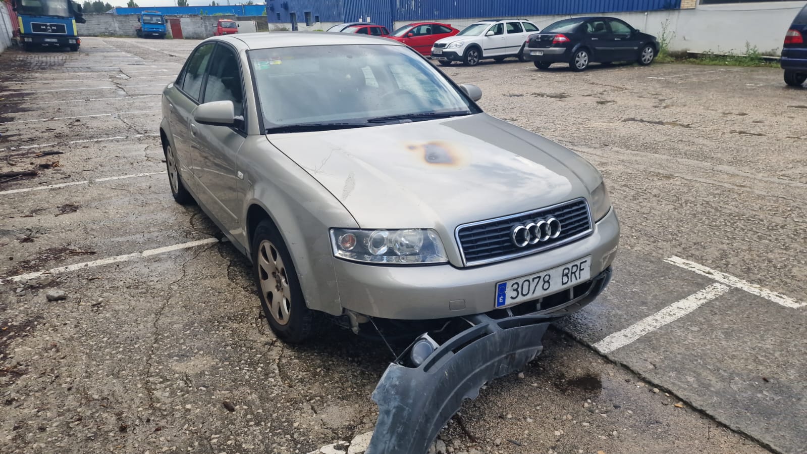 AUDI A4 B6/8E (2000-2005) Venstre forskærm 834159+834159 22824596