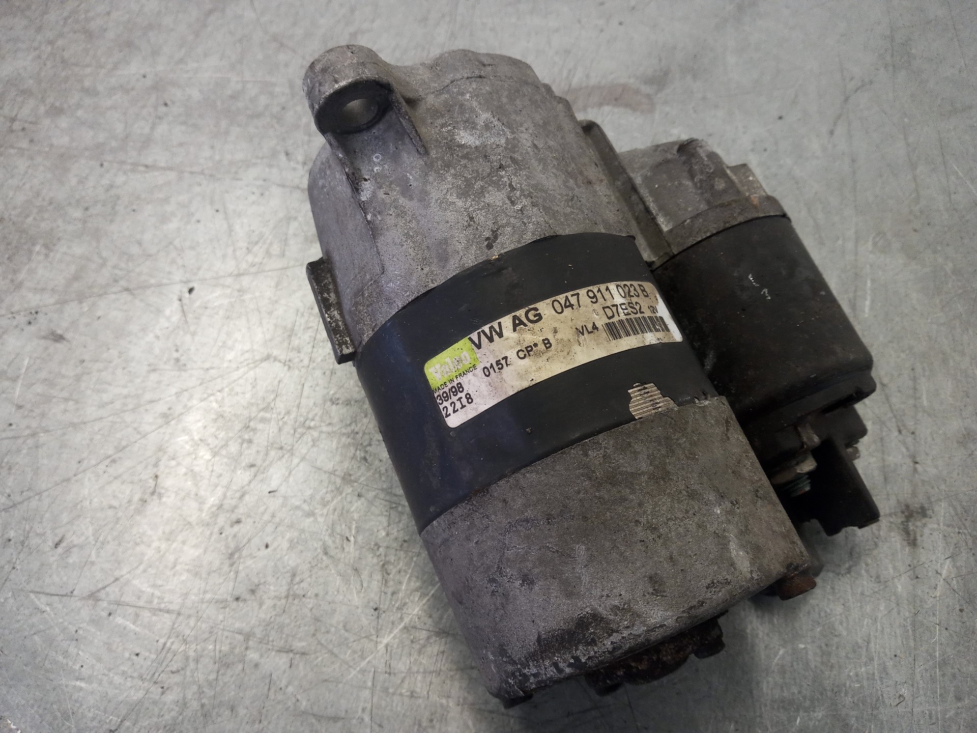 SEAT Arosa 6H (1997-2004) Starter Motor 047911023B+ 22833645