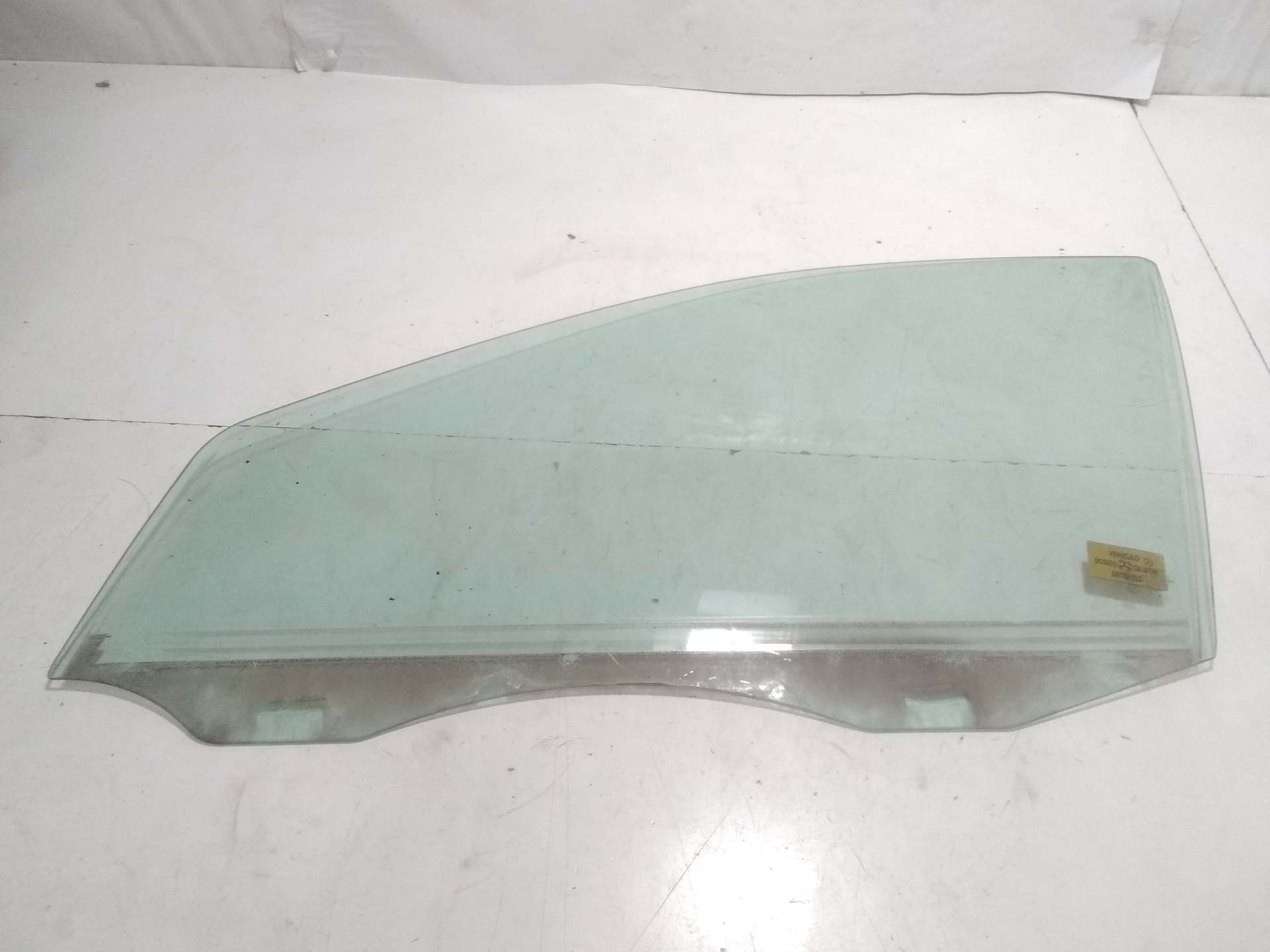 MERCEDES-BENZ C-Class W203/S203/CL203 (2000-2008) Front Left Window AS2M3240DOT682+ 20402647