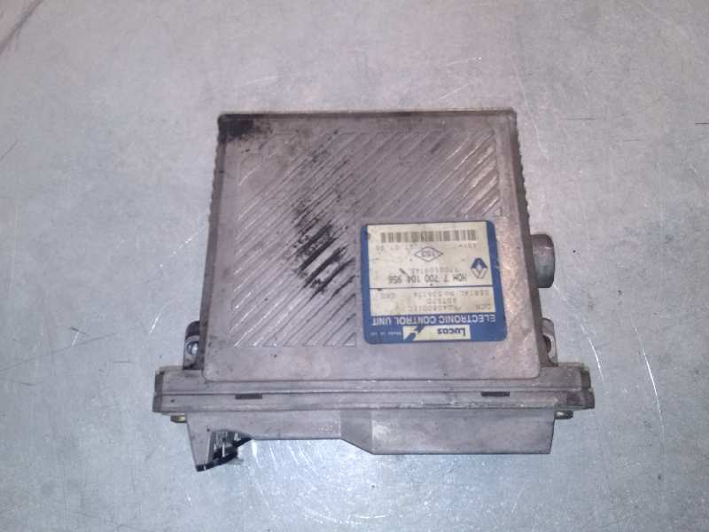 RENAULT Kangoo 1 generation (1998-2009) Engine Control Unit ECU 7700104956+ 19978794