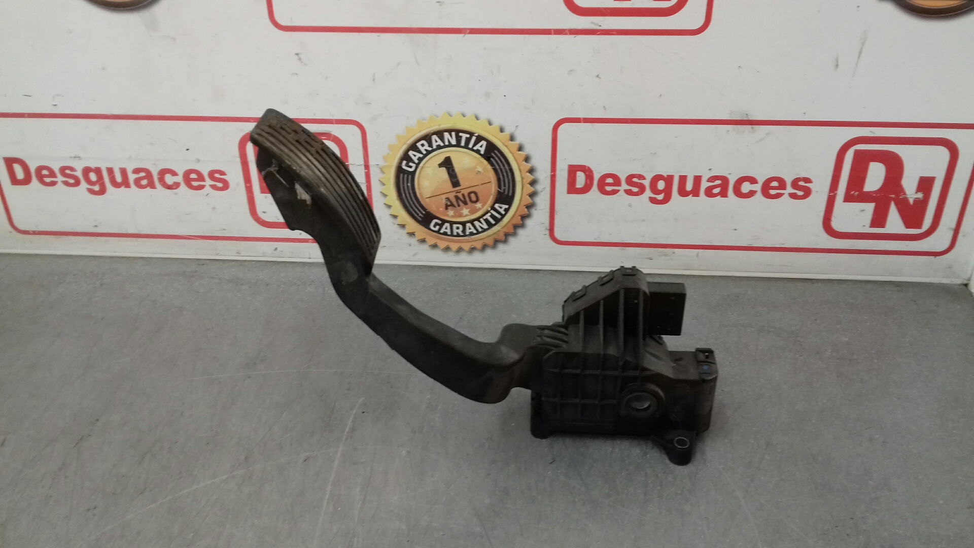 FIAT Grande Punto 1 generation (2006-2008) Педаль газа 55702020+ 20061547