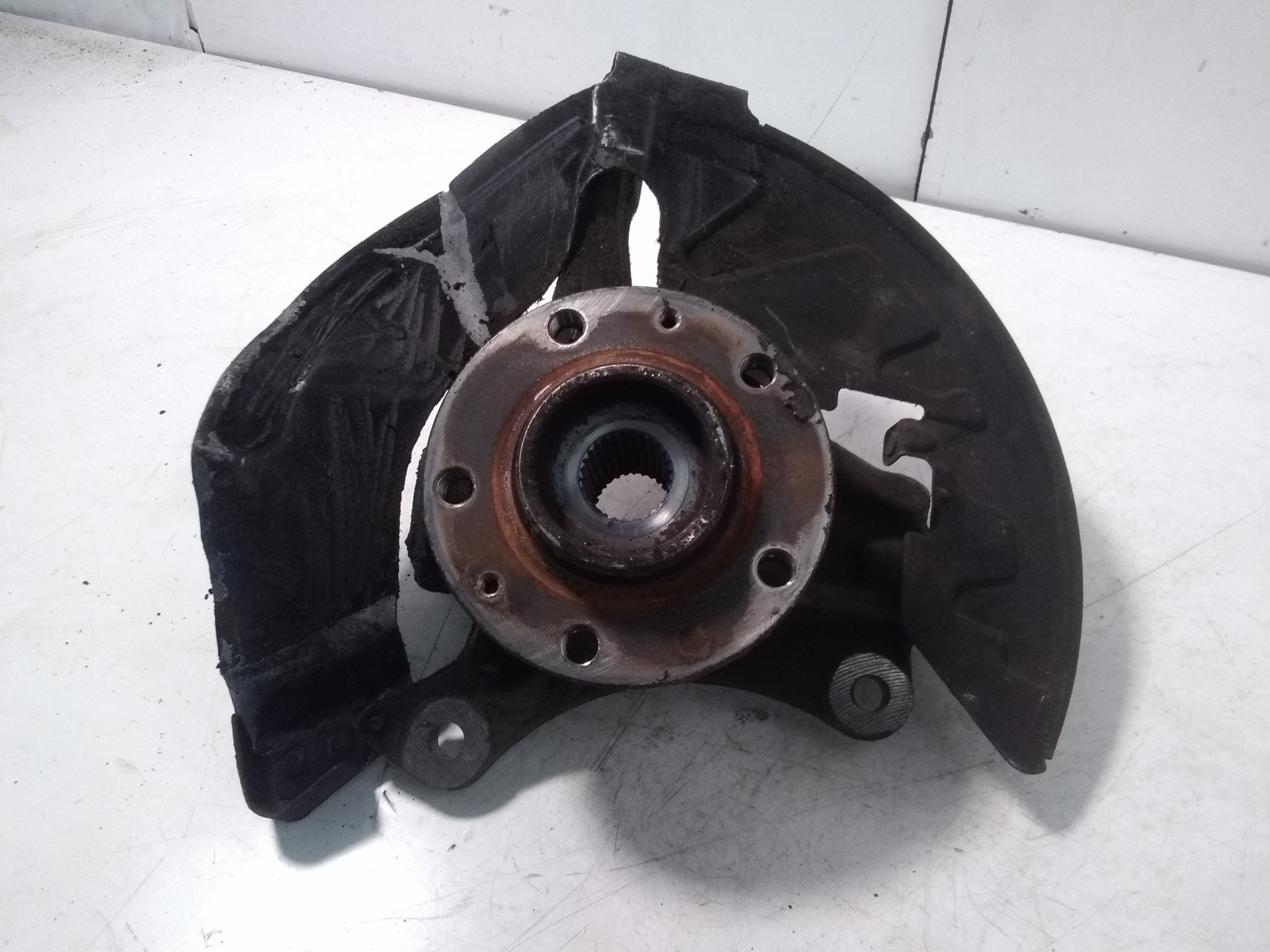 CITROËN C5 2 generation (2008-2017) Front Right Wheel Hub 77TF515296902+ 20120796