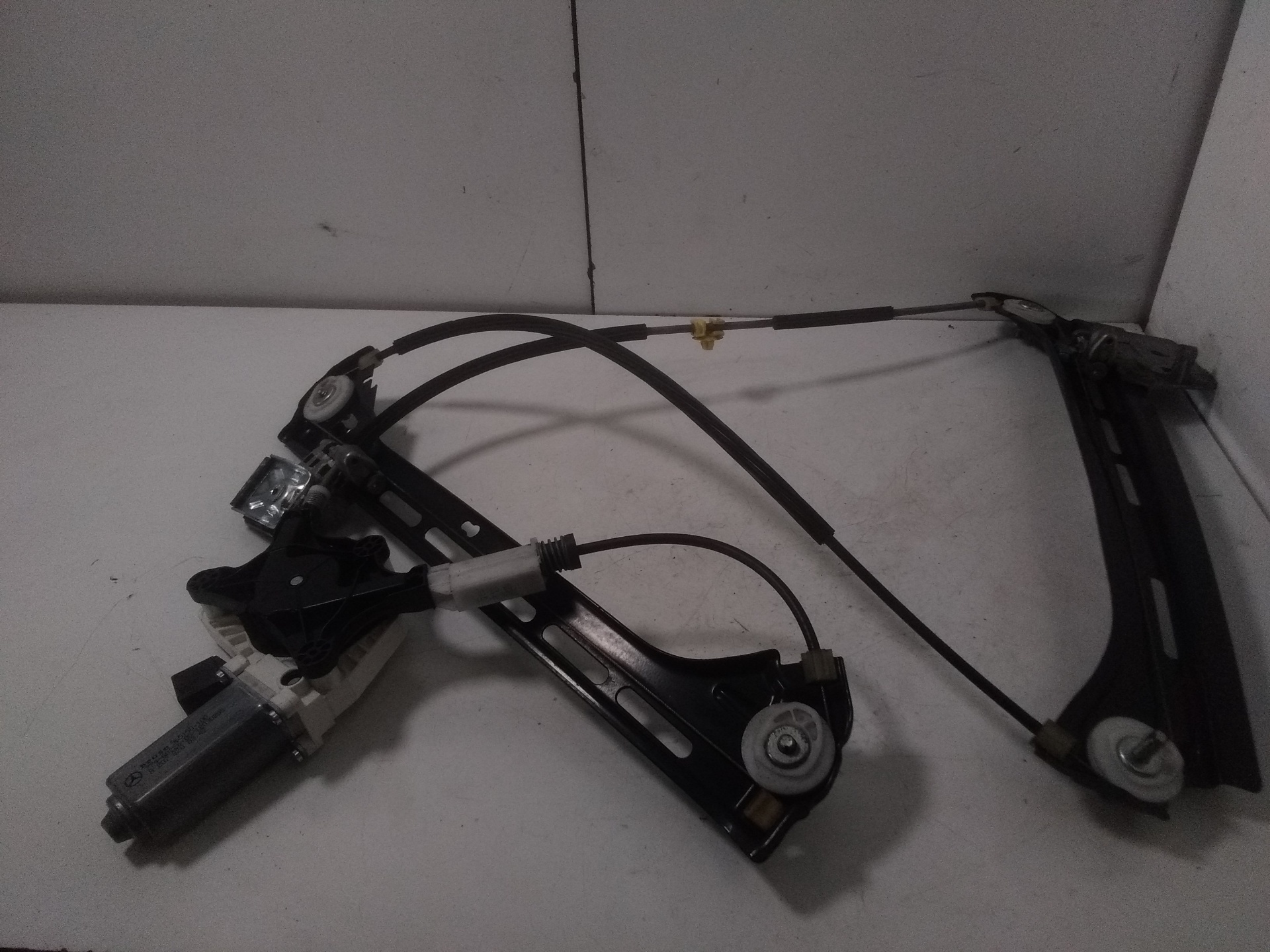 MERCEDES-BENZ E-Class W212/S212/C207/A207 (2009-2016) Front Left Door Window Regulator Motor 965150100,965150100,965150100,965150100+965150100 23644972