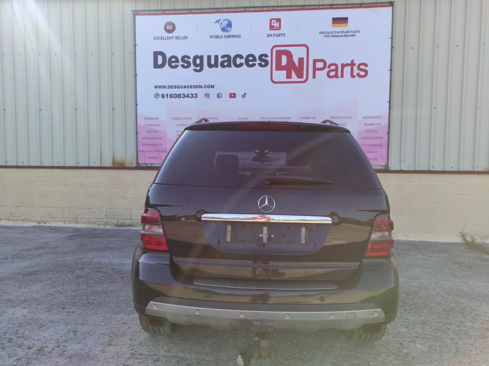 MERCEDES-BENZ M-Class W164 (2005-2011) Galinės kairės durys A1647300105+ 22821669