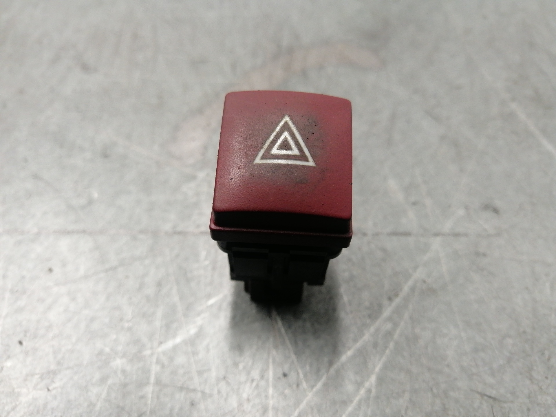 PEUGEOT 207 1 generation (2006-2009) Hazard button 96472122+ 20117106