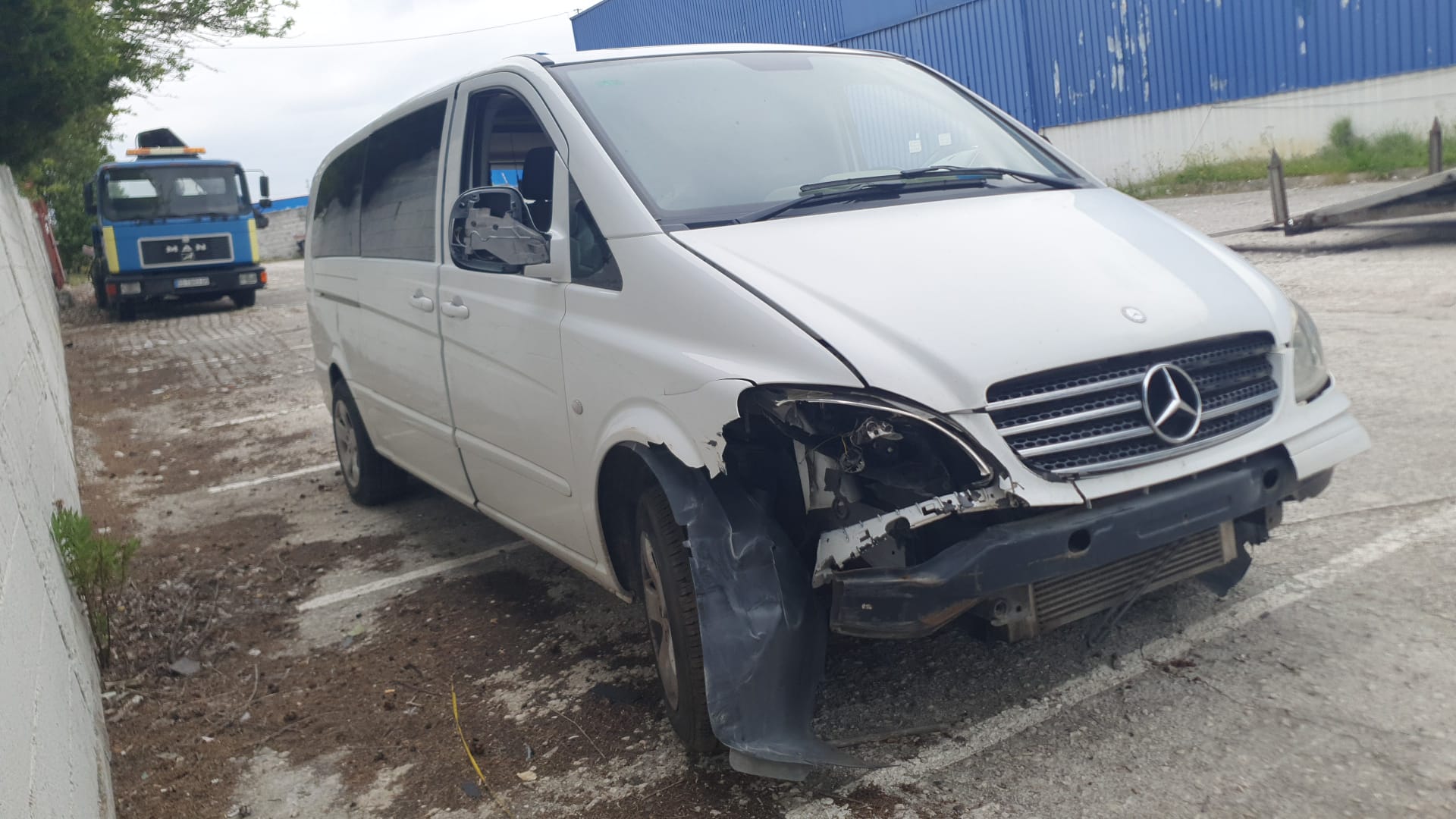 MERCEDES-BENZ Viano W639 (2003-2015) Egyéb karosszéria-alkatrészek A6399800164+ 20130388