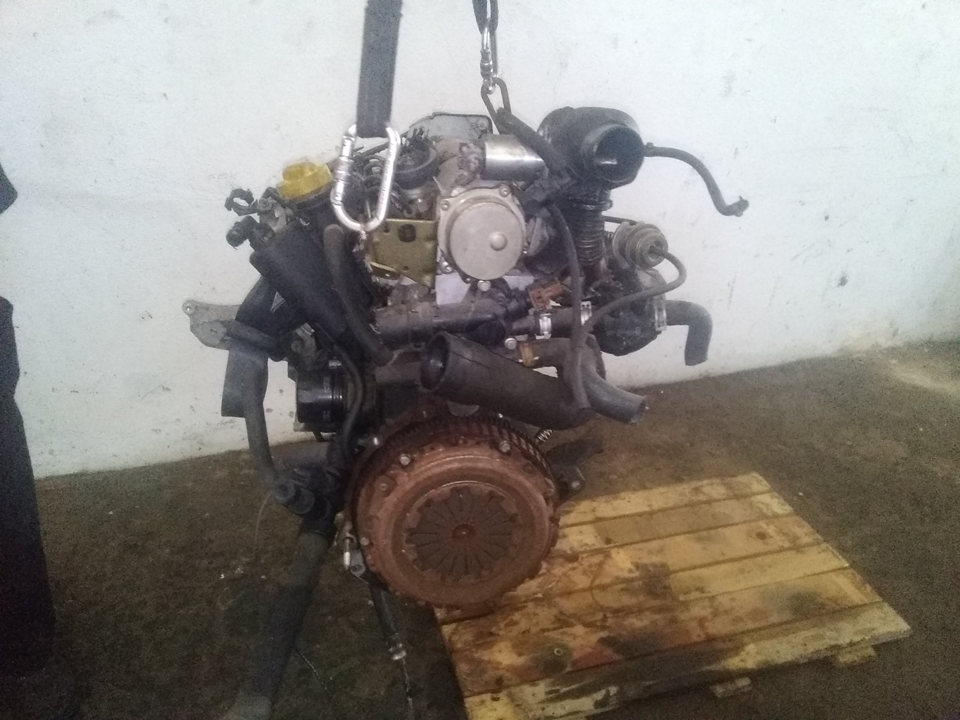 RENAULT Megane 2 generation (2002-2012) Κινητήρας MOTOR,F9QK732+F9QK732 22823033