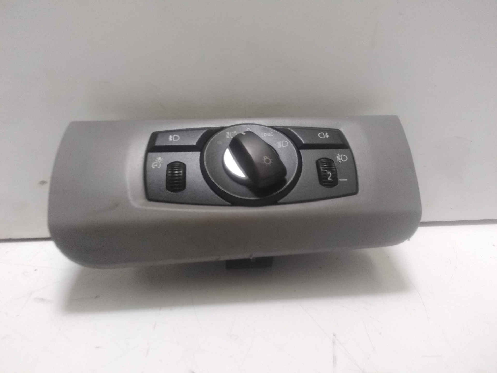 BMW X6 E71/E72 (2008-2012) Headlight Switch Control Unit 33610101+ 22822159