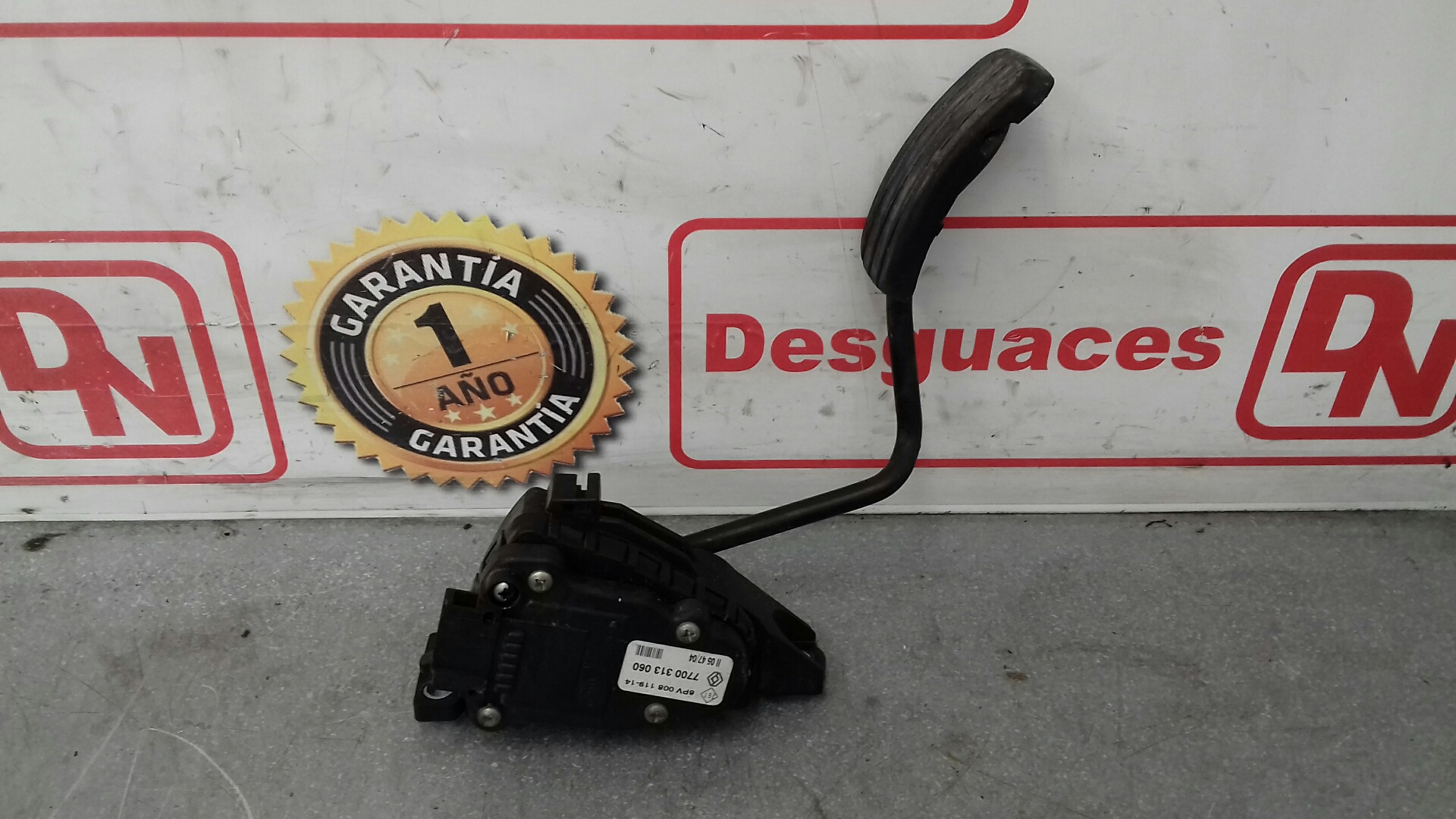 NISSAN Primastar 1 generation (2002-2014) Akseleratoriaus (gazo) pedalas 7700313060+ 23631393