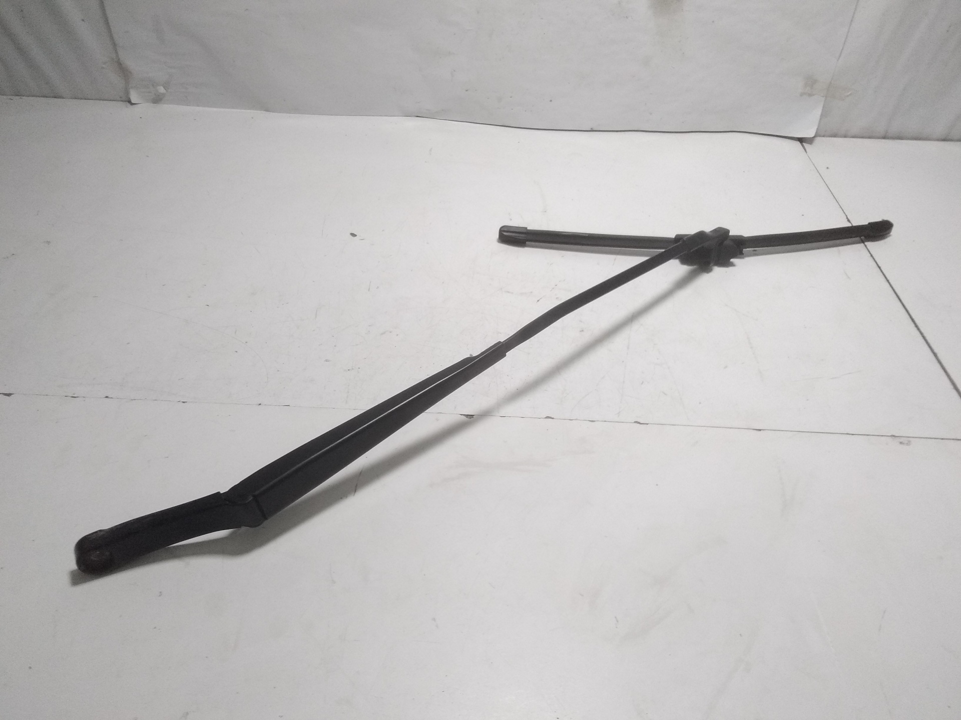 AUDI A3 8P (2003-2013) Front Wiper Arms 8P1955410D+ 20691805