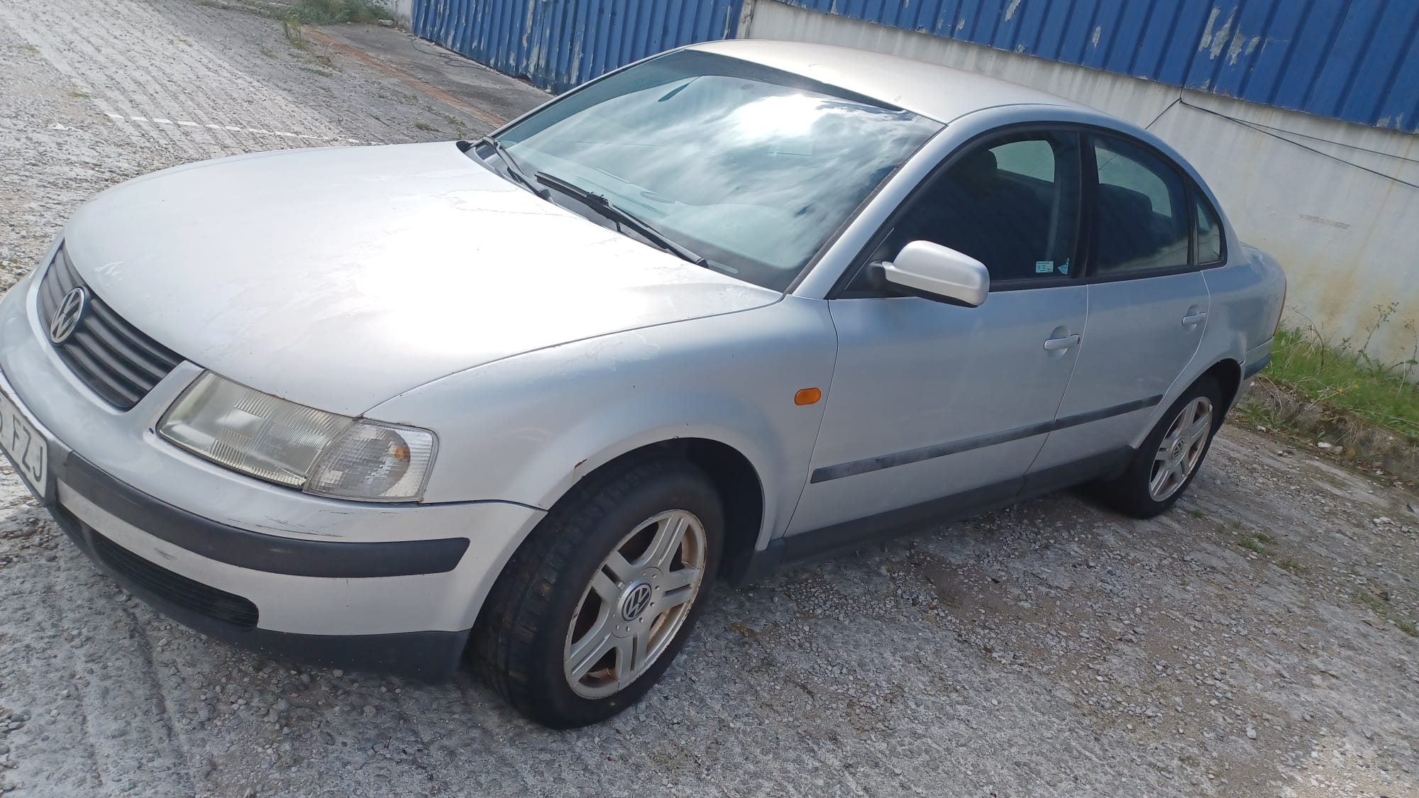 VOLKSWAGEN Passat B5 (1996-2005) Boîte à fusibles 8D1941824+ 22822649