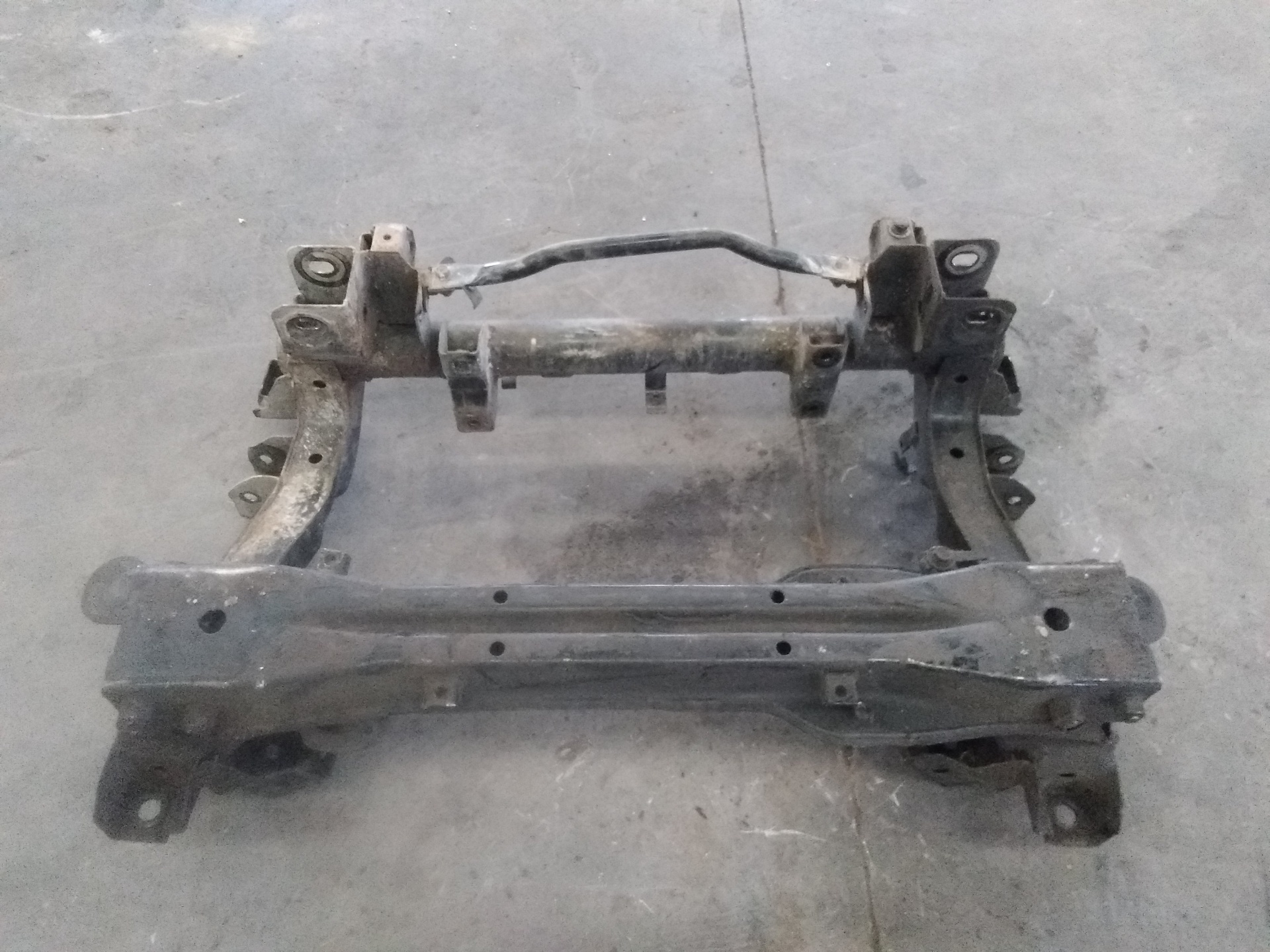 MITSUBISHI Pajero 3 generation (1999-2006) Front Suspension Subframe 810192+810192 20121154