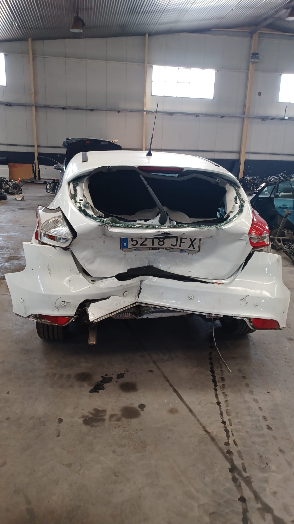 FORD Focus 3 generation (2011-2020) Høyre bakarm F1F15K652AA+ 22801553