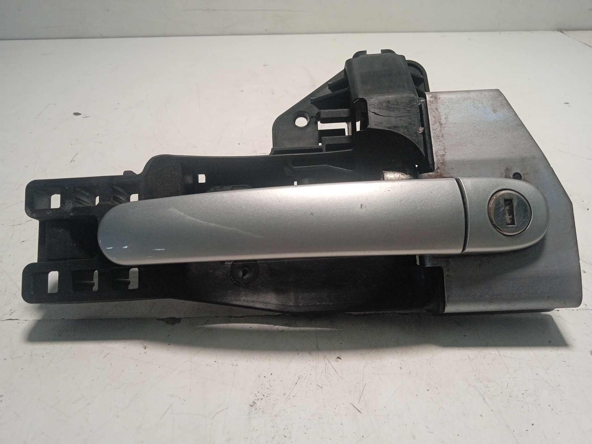 AUDI TT 8J (2006-2014) Front Right Door Exterior Handle 8J02837886+ 22823769