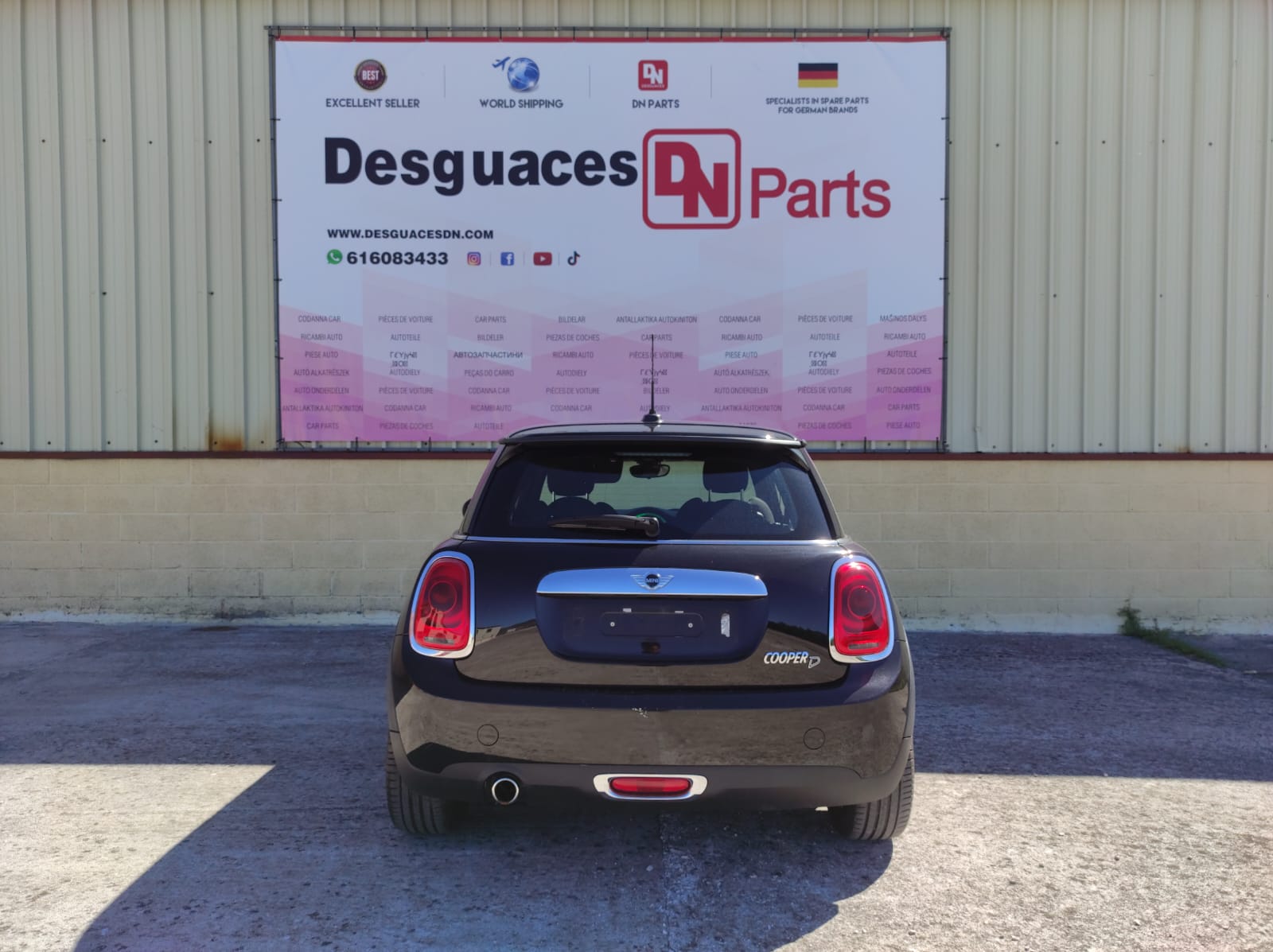 MINI Cooper R56 (2006-2015) Moulure de porte arrière gauche 51437312152+ 22824116