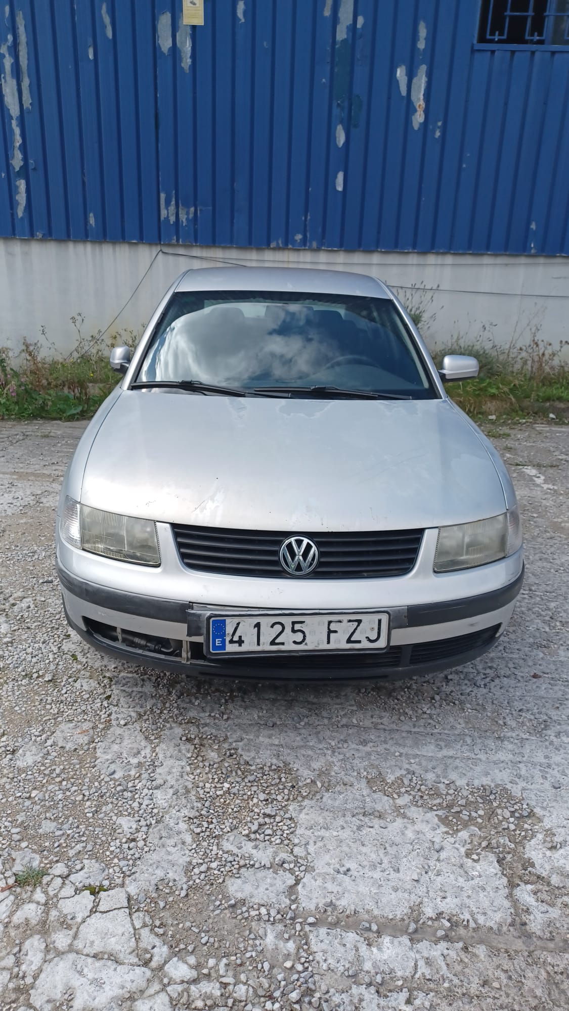 VOLKSWAGEN Passat B5 (1996-2005) Boîte à fusibles 8D1941824+ 22822649