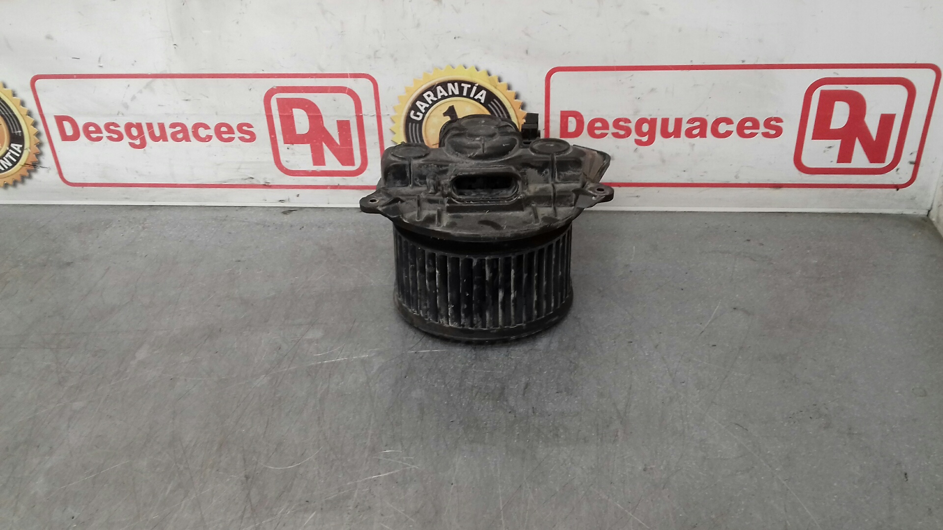 RENAULT Trafic 2 generation (2001-2015) Heater Blower Fan X83N100827N+ 26370964