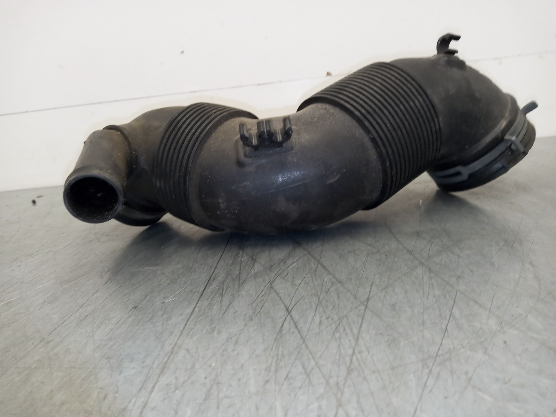 AUDI A2 8Z (1999-2005) D'autres tubes 3C0129654M+ 20076101