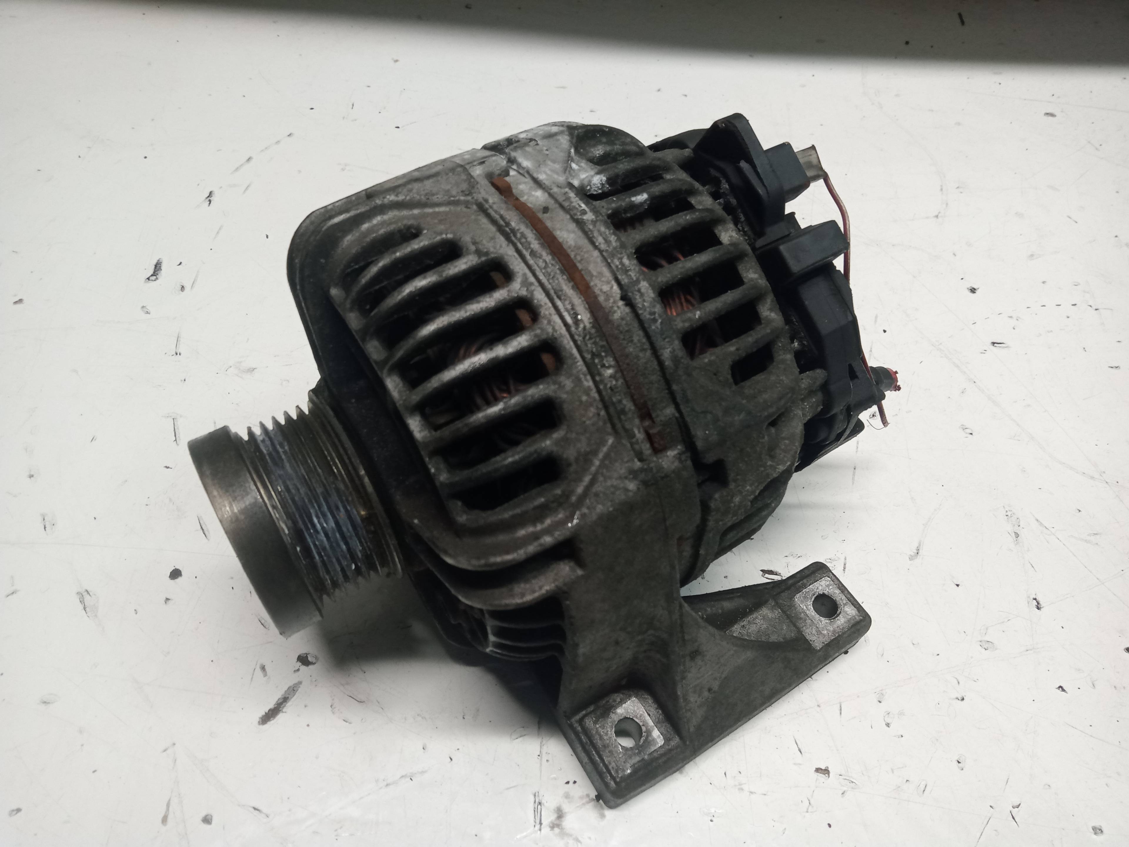 VOLVO S80 1 generation (1998-2006) Alternator 0124525029,0124525029,0124525029,0124525029+0124525029 22834005