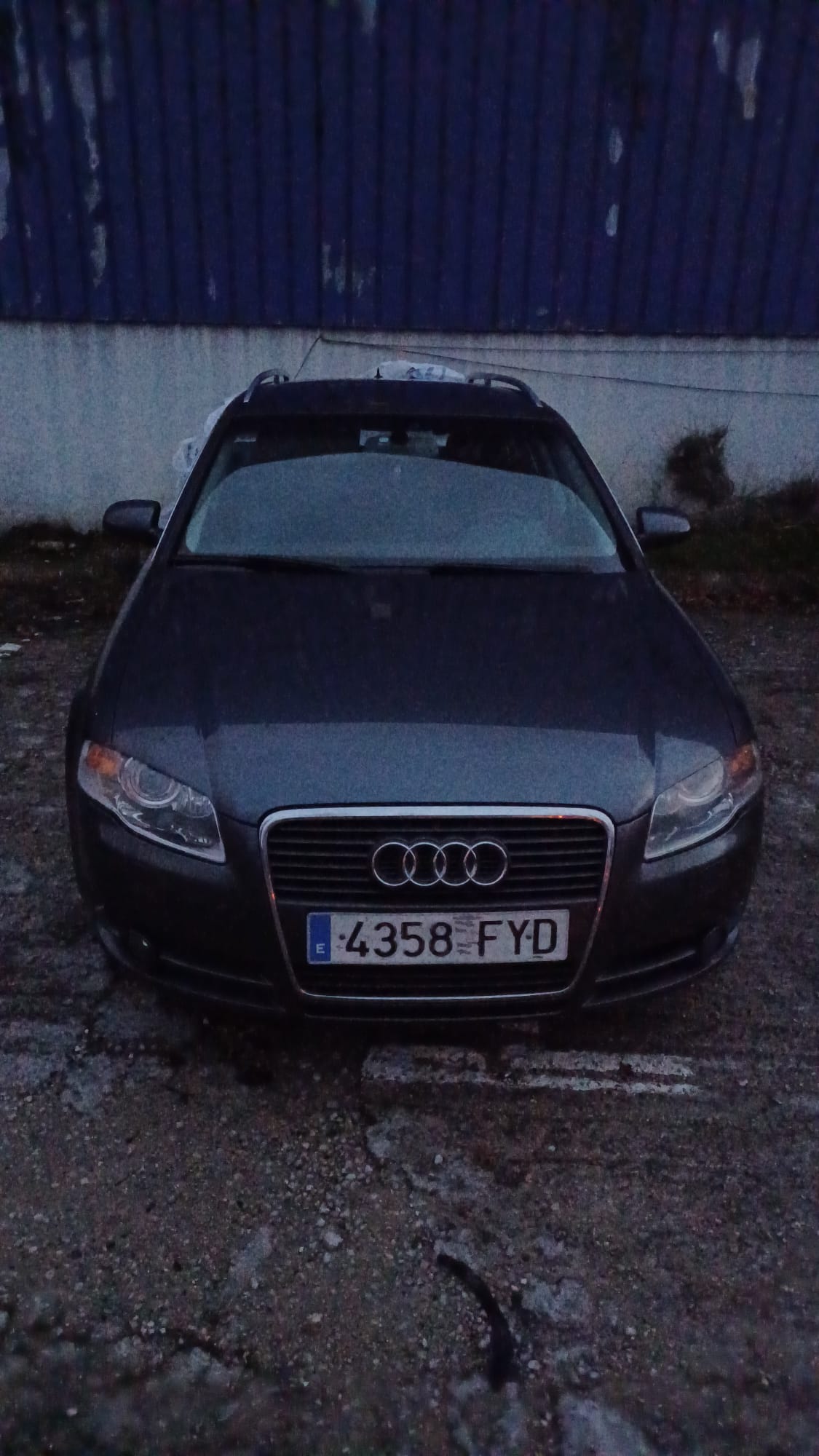 AUDI A4 B6/8E (2000-2005) Dešinė variklio pagalvė 8E0199352N+ 20128471