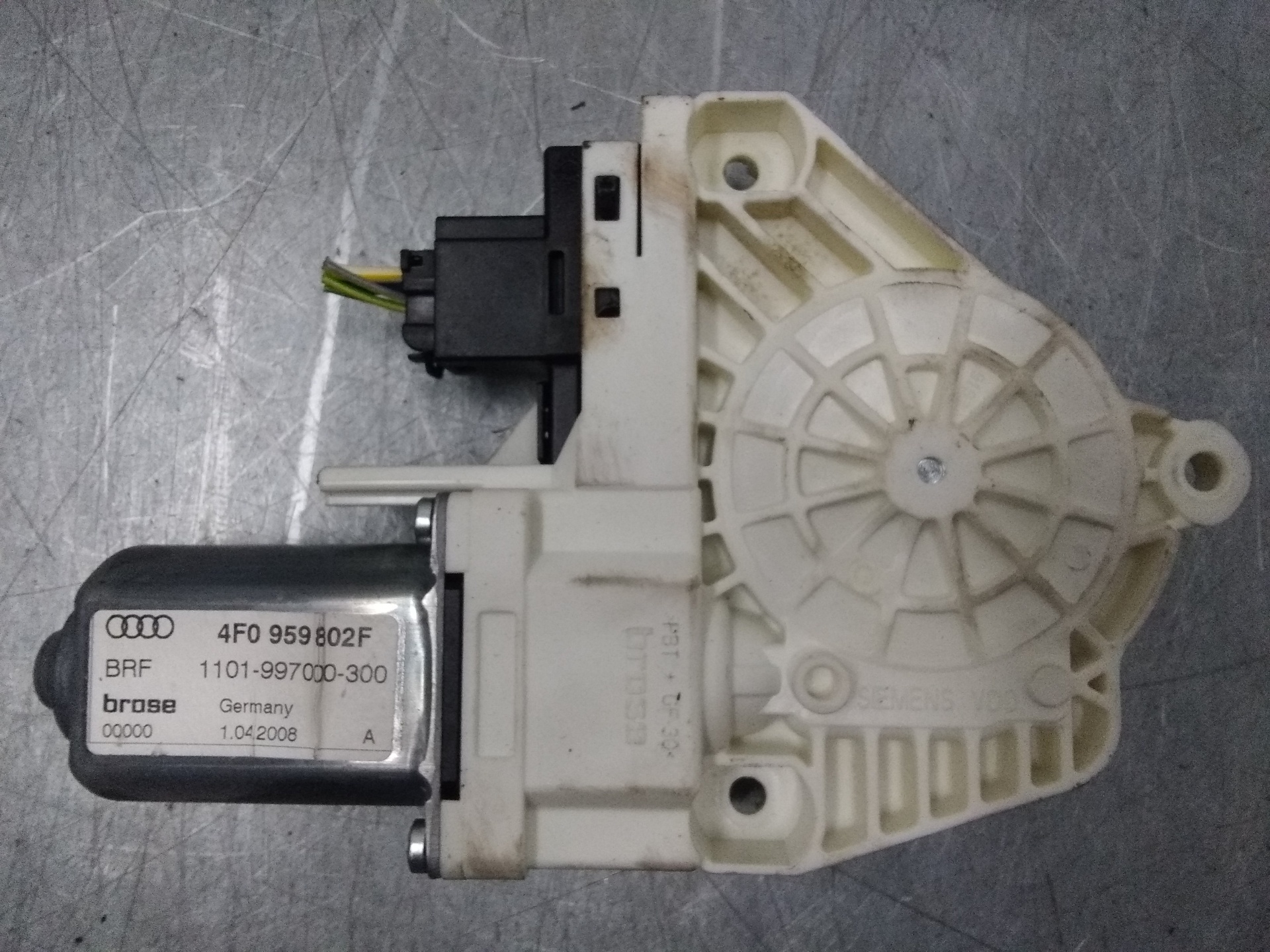 AUDI A6 C6/4F (2004-2011) Rear Right Door Window Control Motor 4F0959802F, 4F0959802F, 4F0959802F 23644297