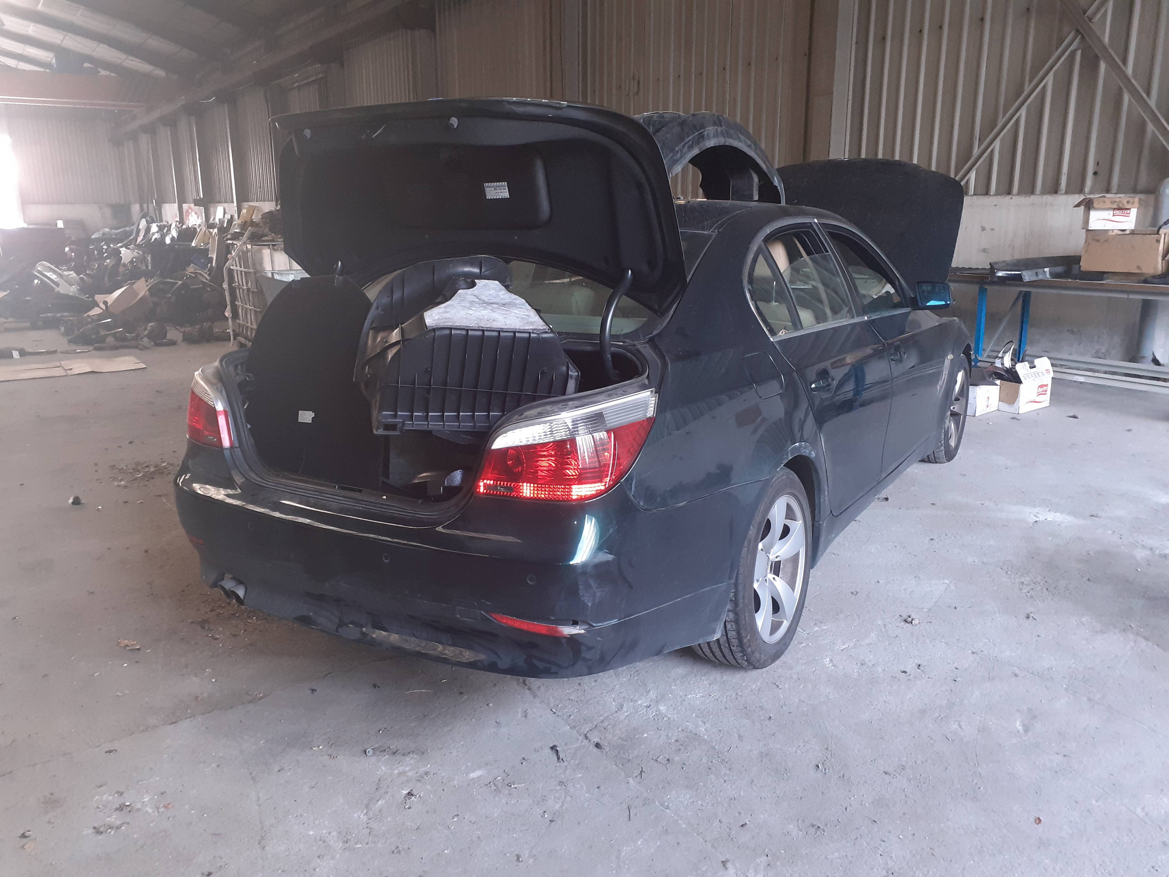 BMW 5 Series E60/E61 (2003-2010) Μπροστινό αριστερό χέρι 31122347963+ 20036994