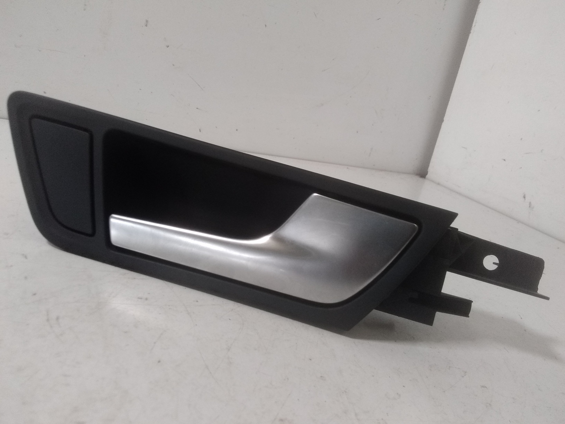 AUDI A6 C6/4F (2004-2011) Right Rear Internal Opening Handle 8R0839020O+ 22821505