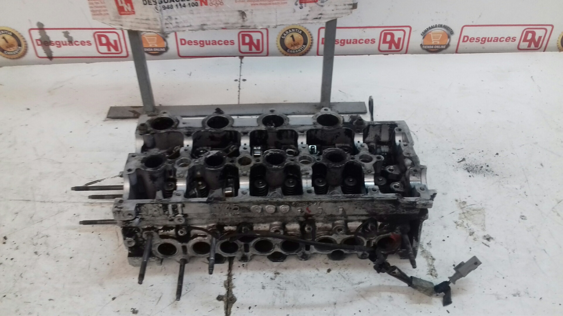 VOLVO S40 2 generation (2004-2012) Engine Cylinder Head 9641752610+ 20047039