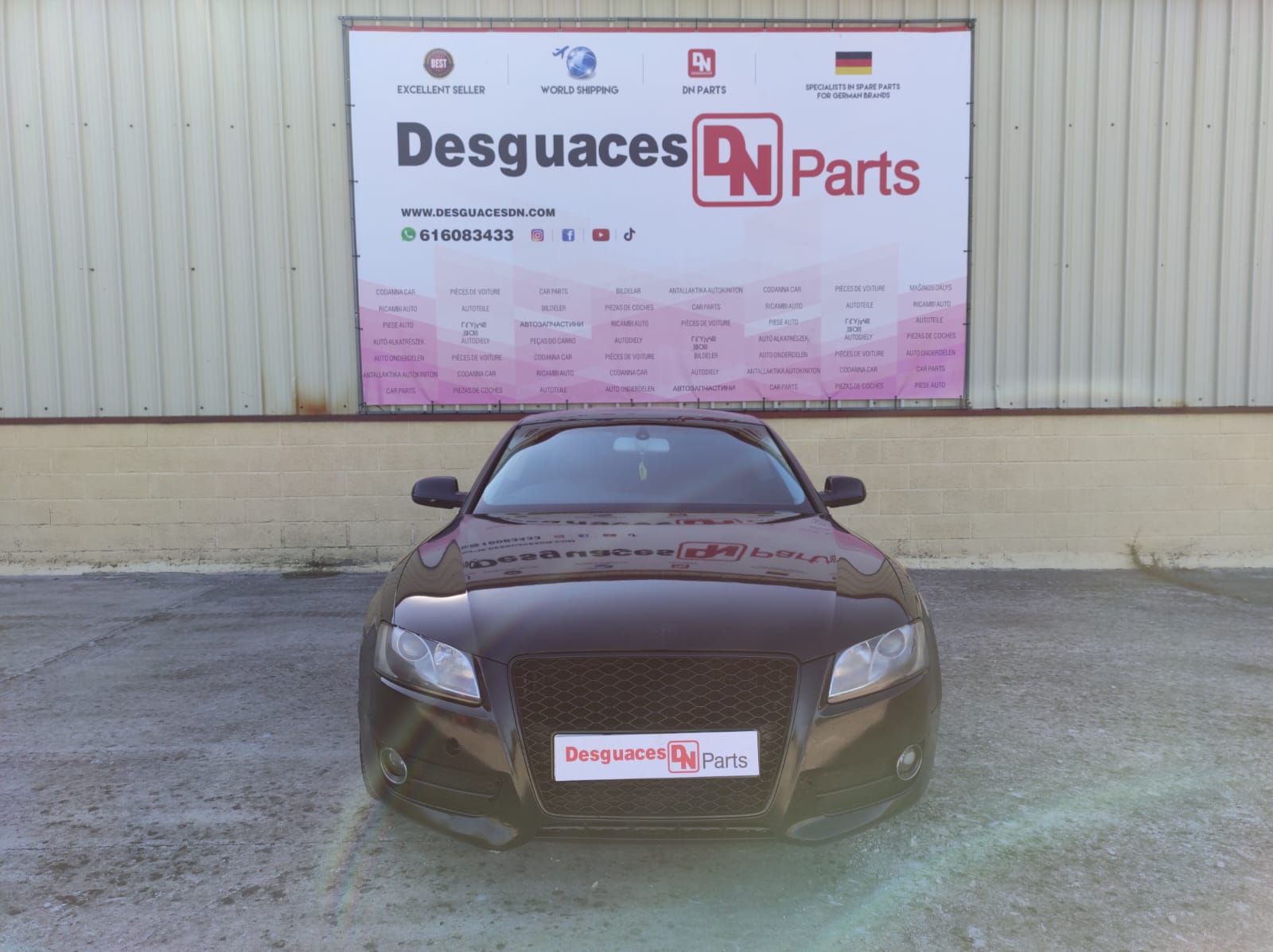 AUDI A5 8T (2007-2016) Andre kropsdele 8T0823301E+ 26373374