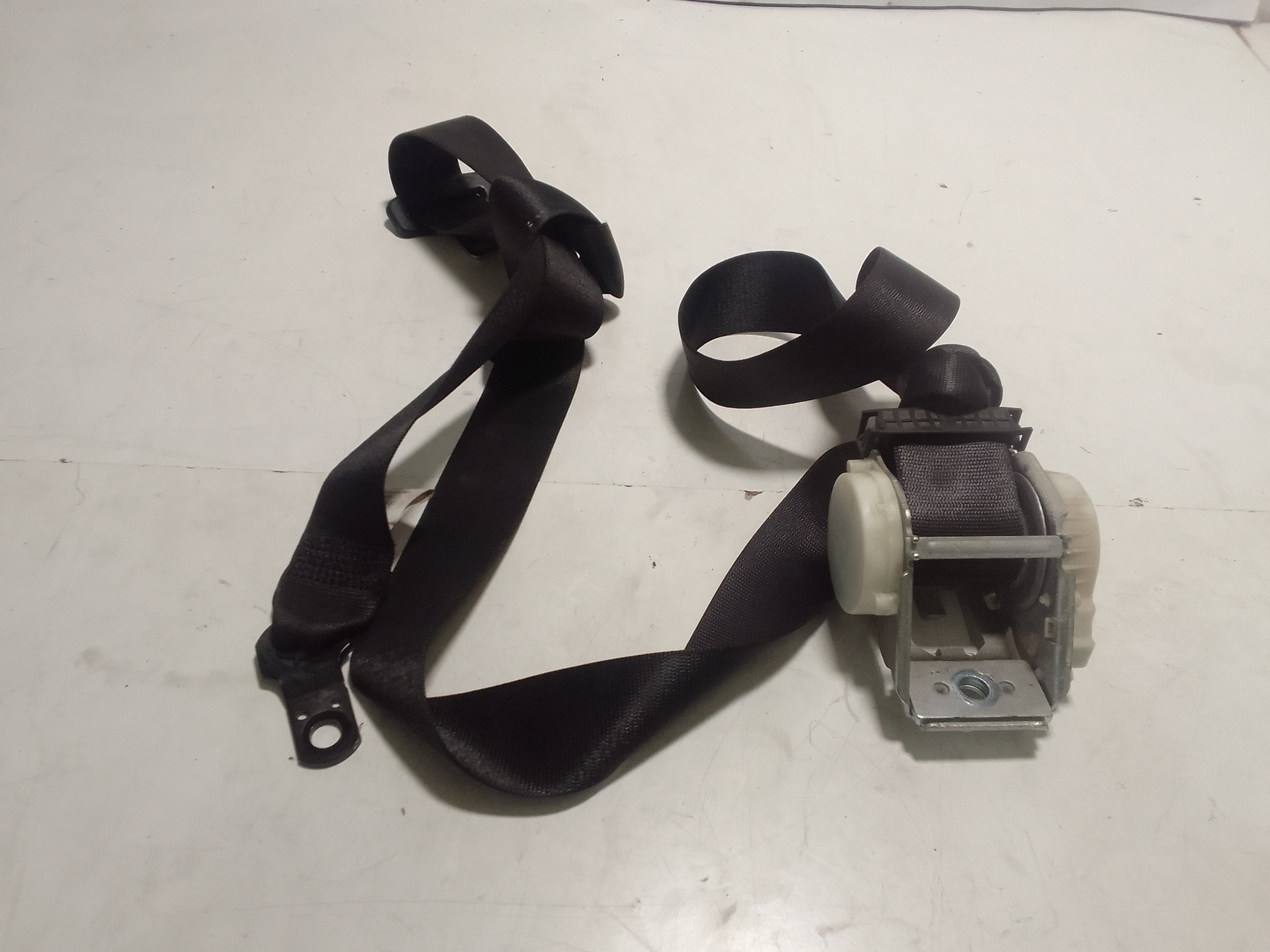 BMW X3 E83 (2003-2010) Rear Right Seatbelt S3344836101X+ 20127218