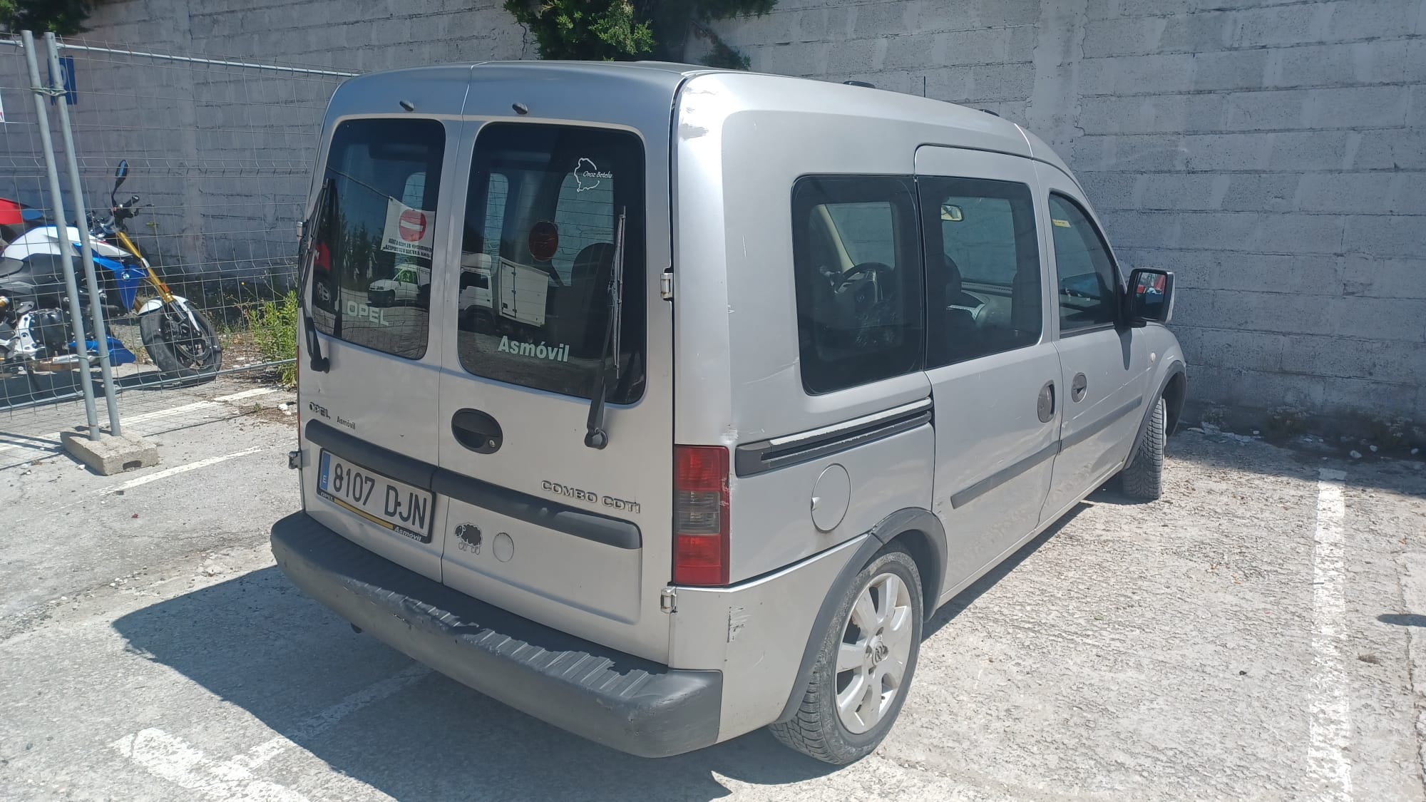 OPEL Combo C (2001-2011) Крыло переднее левое 9196449, 9196449, 9196449+1102030 22823336