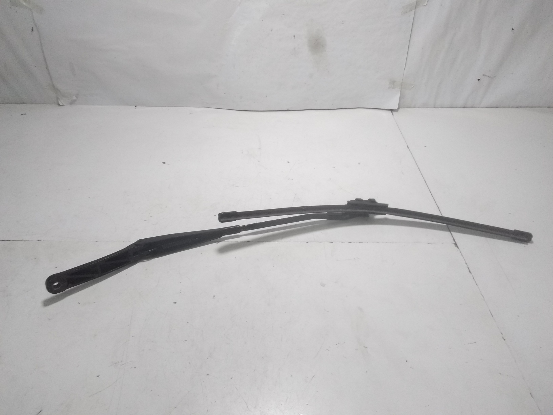 AUDI A3 8P (2003-2013) Front Wiper Arms 8P1955409E+ 20691532