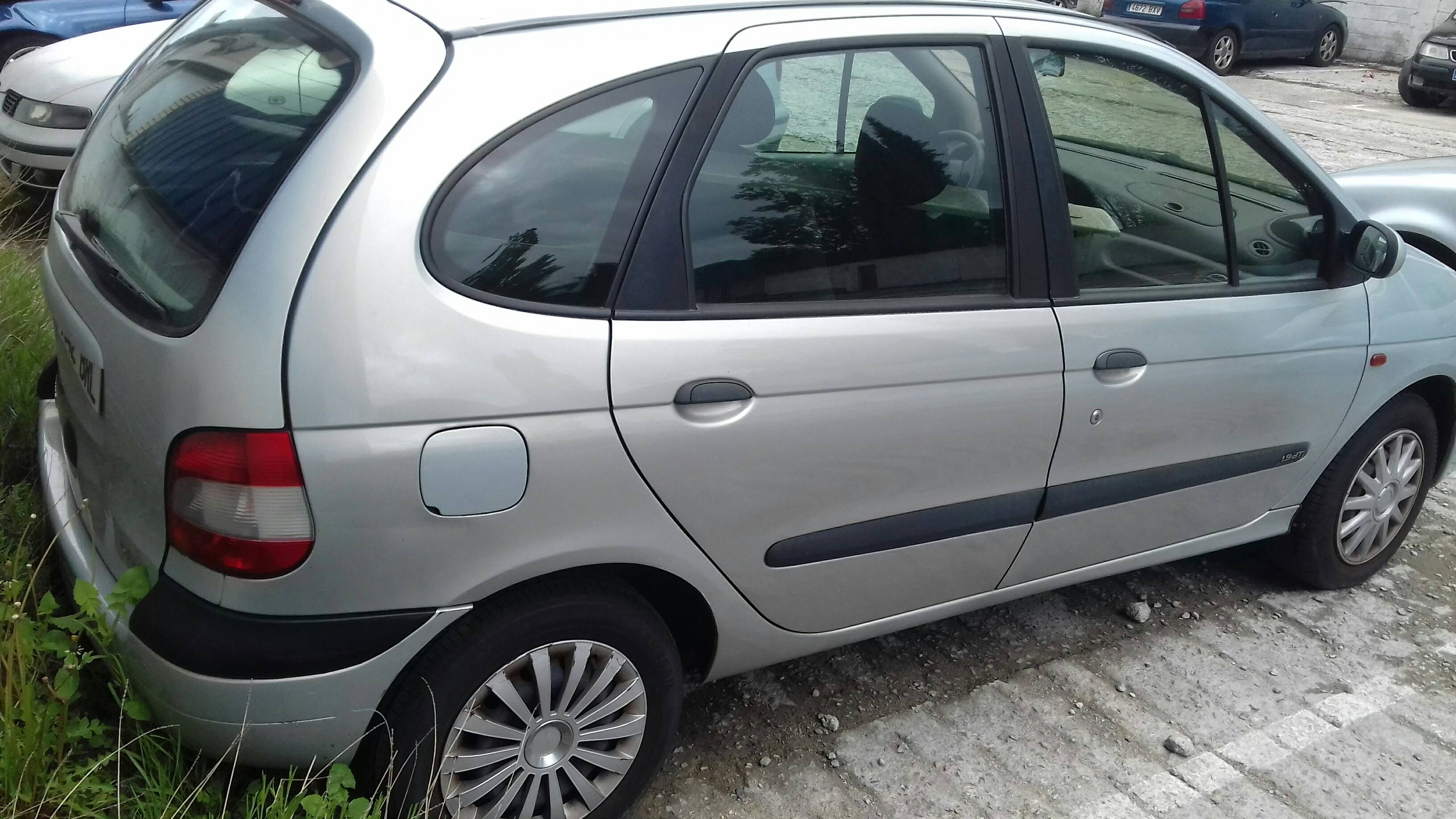 RENAULT Scenic 1 generation (1996-2003) Вентилятор диффузора 8200065257+ 20102755