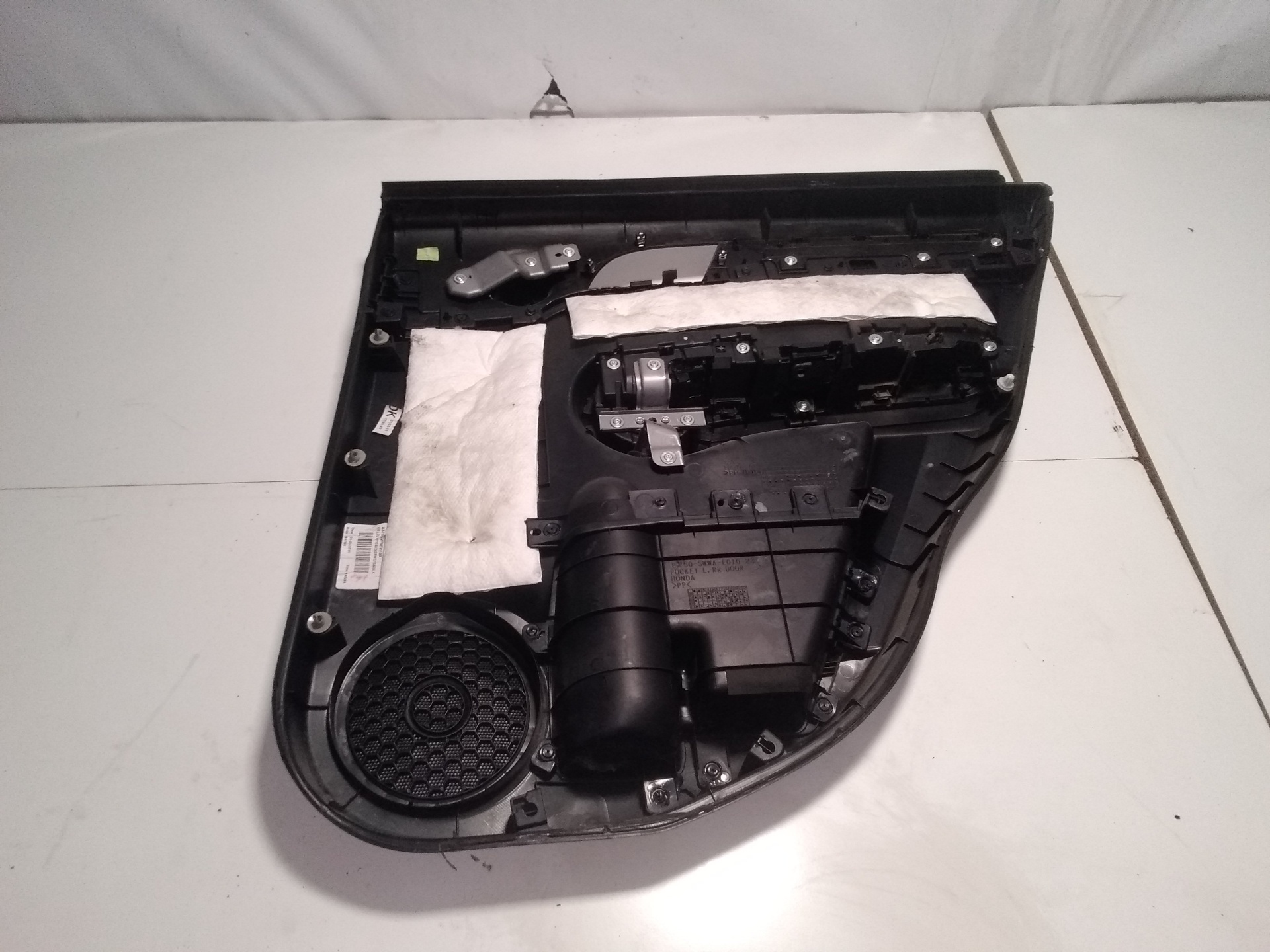 HONDA CR-V 3 generation (2006-2012) Vasemman takaoven lista 83750S+ 20070228