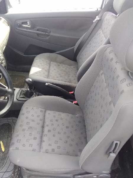 SEAT Ibiza 2 generation (1993-2002) Топливный насос высокого давления 038130107B+038130107B,038130107B 26376722