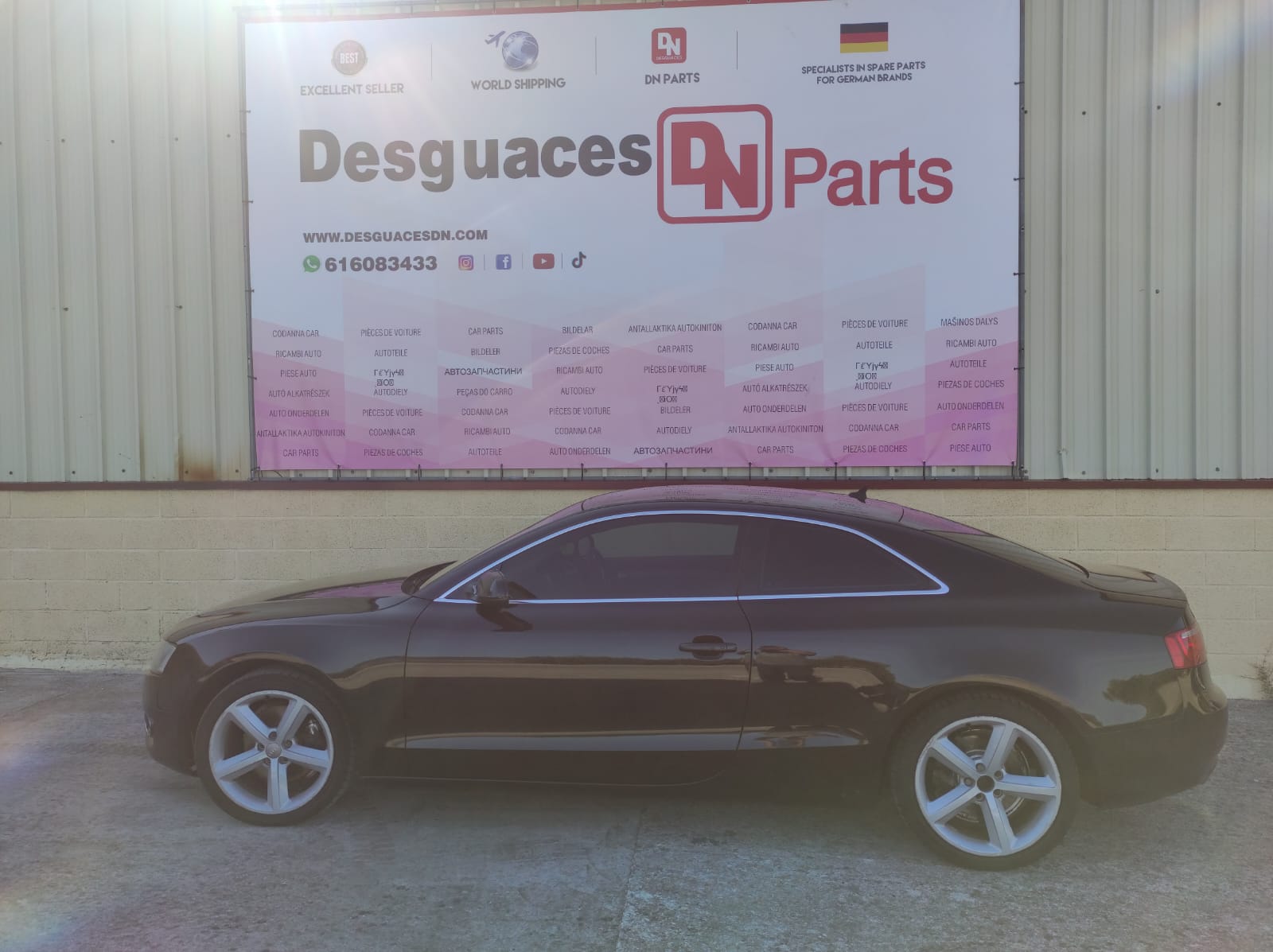 AUDI A5 8T (2007-2016) Andre kropsdele 8T0823301E+ 26373374