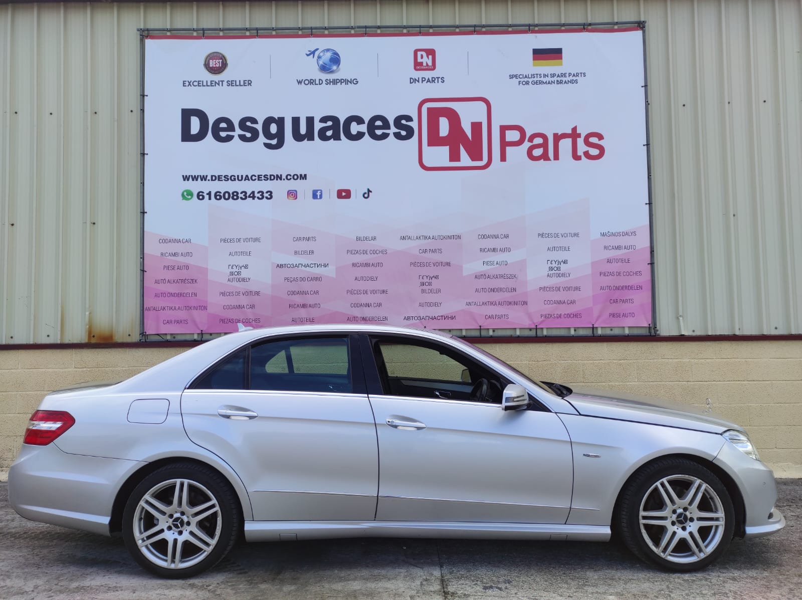 MERCEDES-BENZ E-Class W212/S212/C207/A207 (2009-2016) Højre sidespejl A3159444+ 22821231